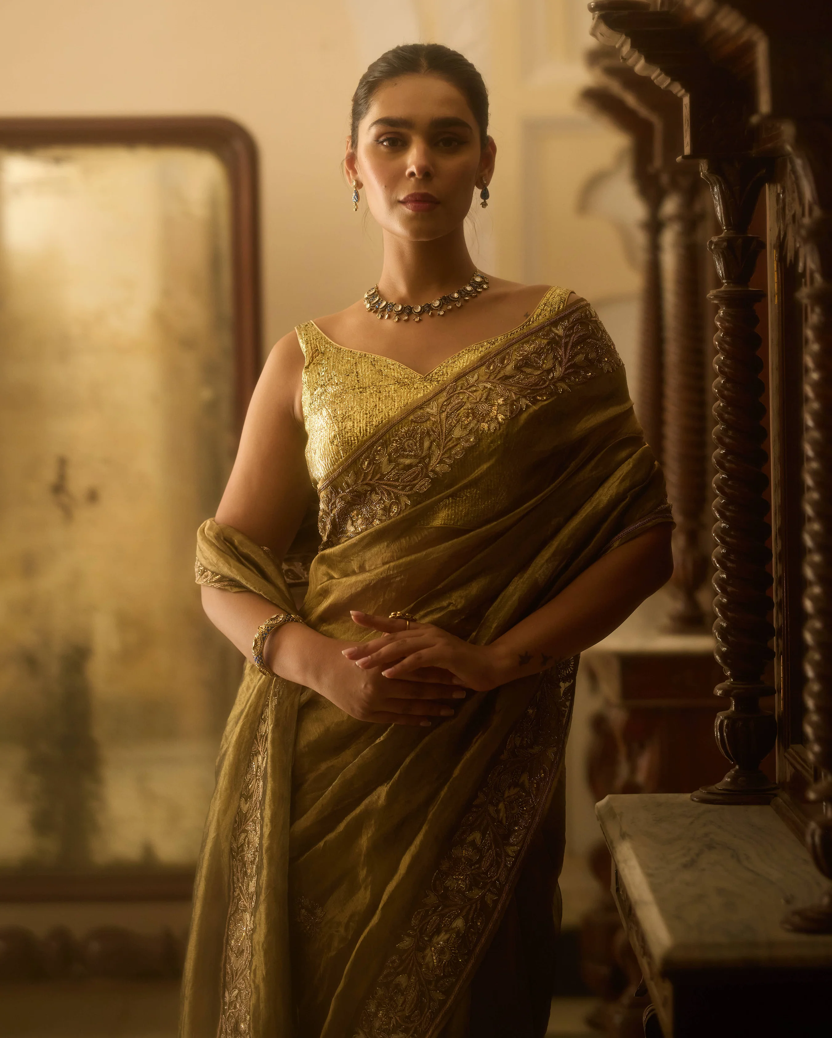 Ahilya Golden Metallic Green Handcrafted Pure Tissue Saree - Image 6
