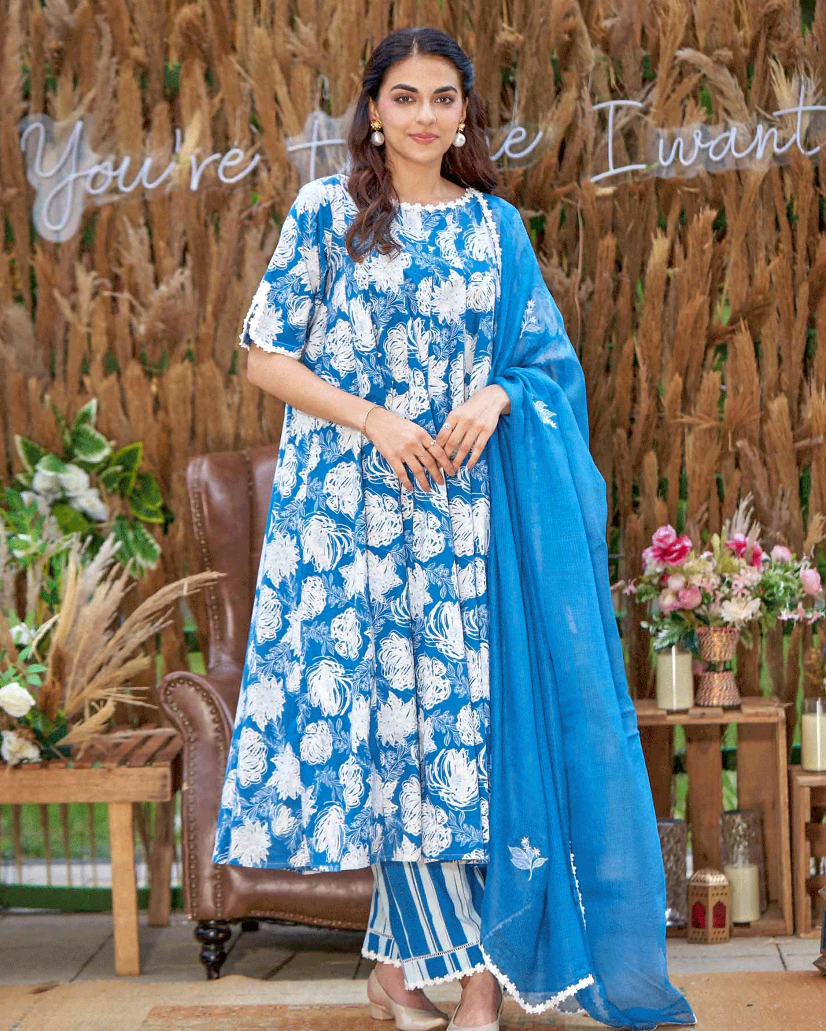Anvika Blue Printed Cotton Suit Set - Image 2