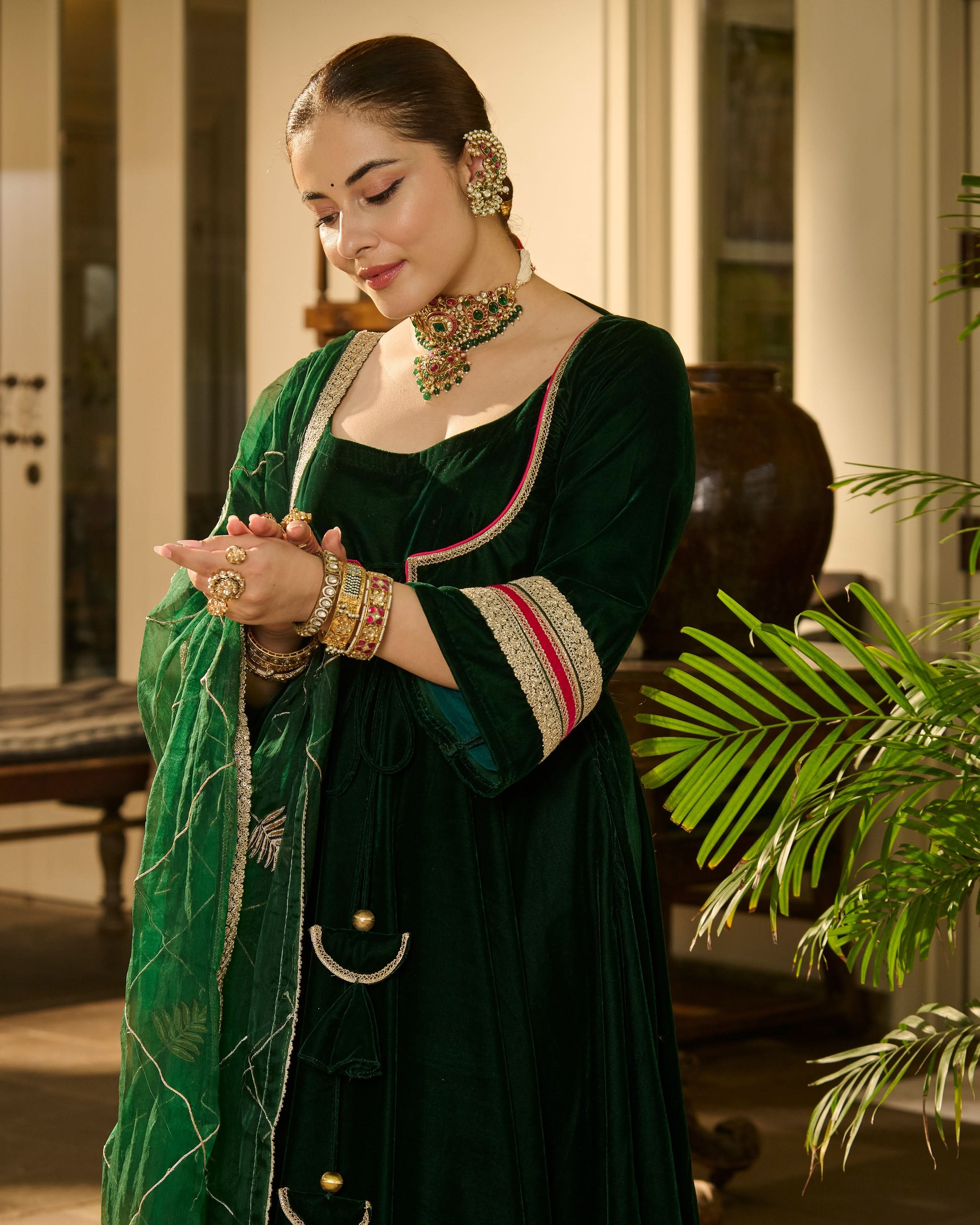 Bhavani Green Solid Velvet Suit Set - Image 5