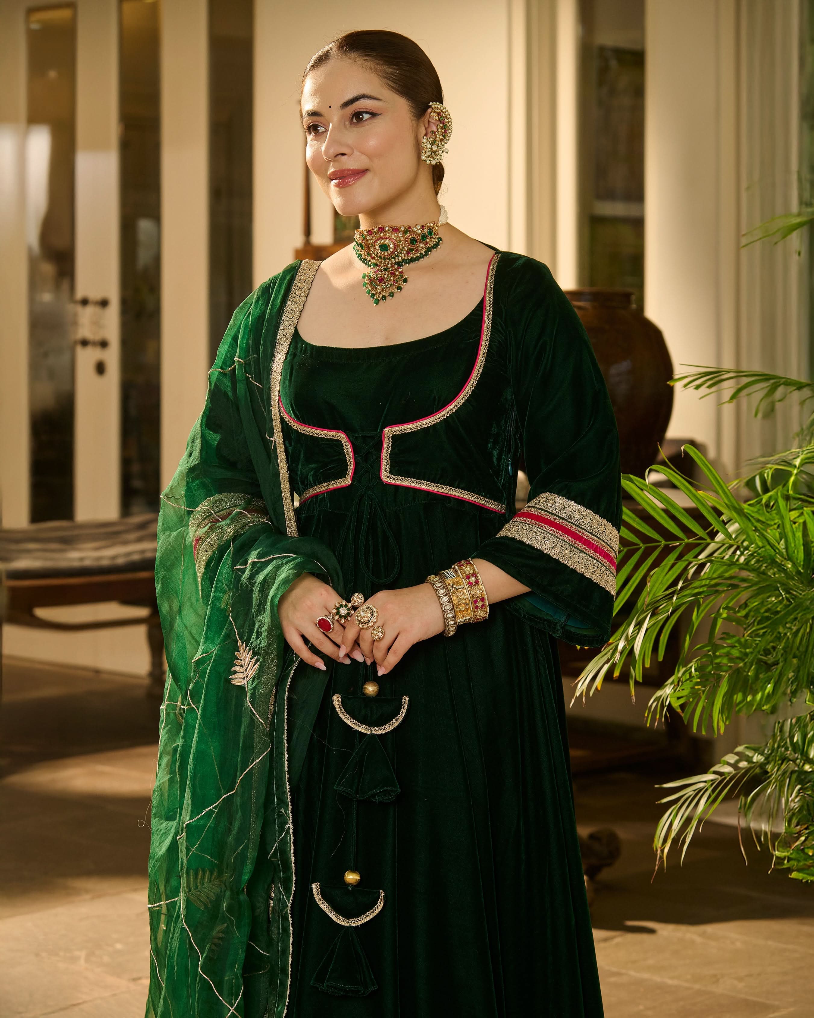 Bhavani Green Solid Velvet Suit Set - Image 6