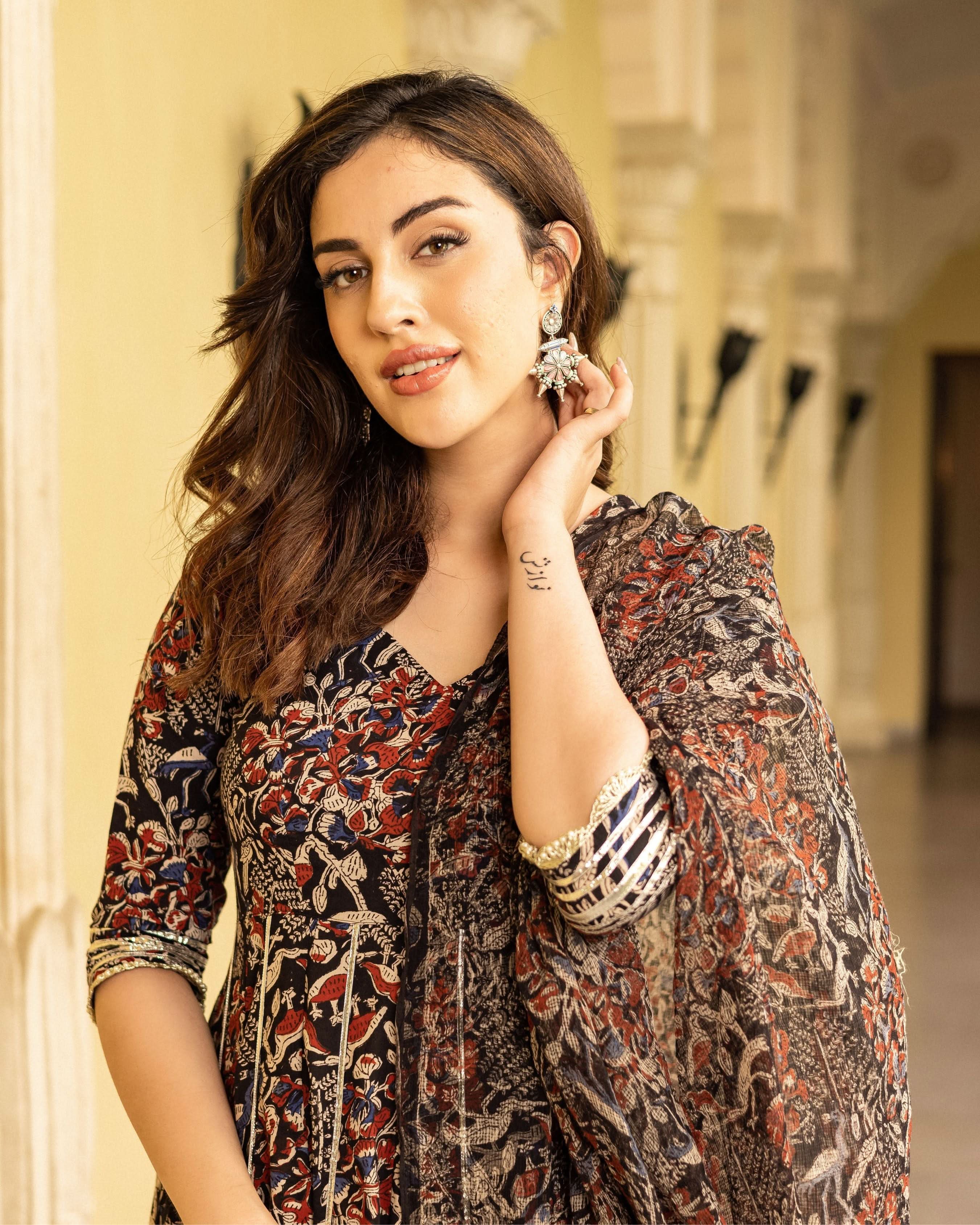 Bhoomi Handblock Gotapatti Suit Set - Image 8