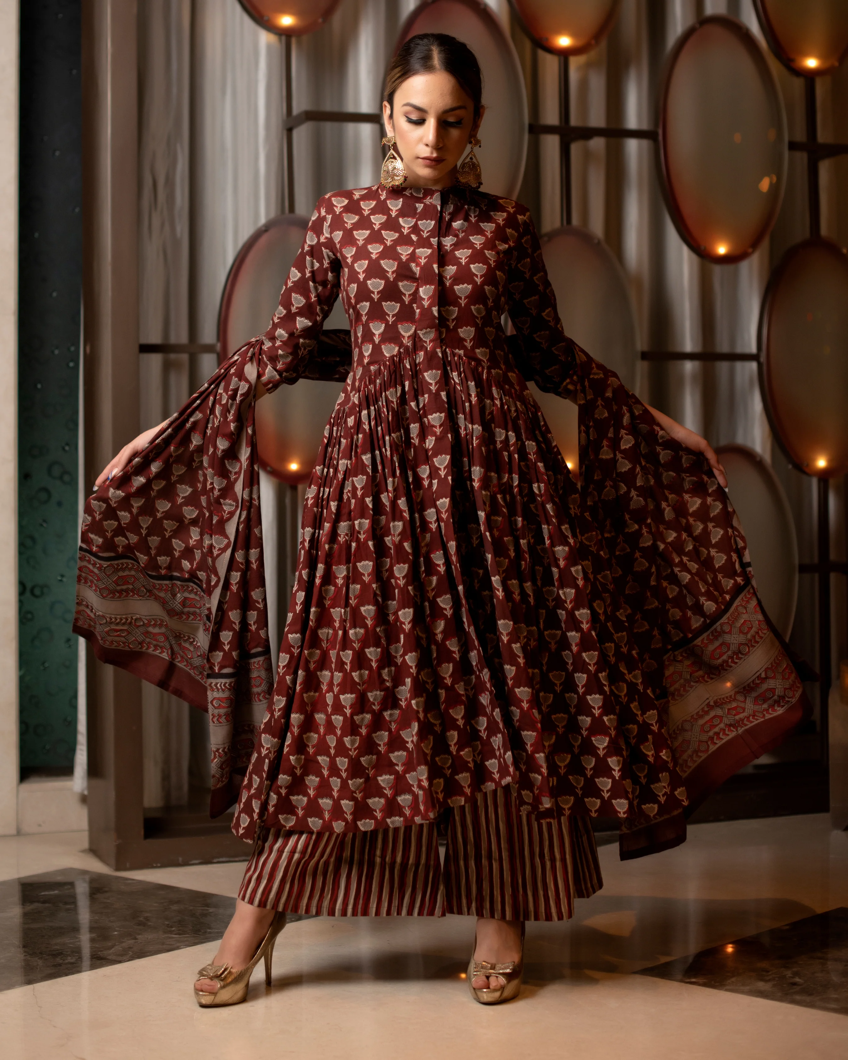 Brown Copper Handblock Suit Set - Image 2