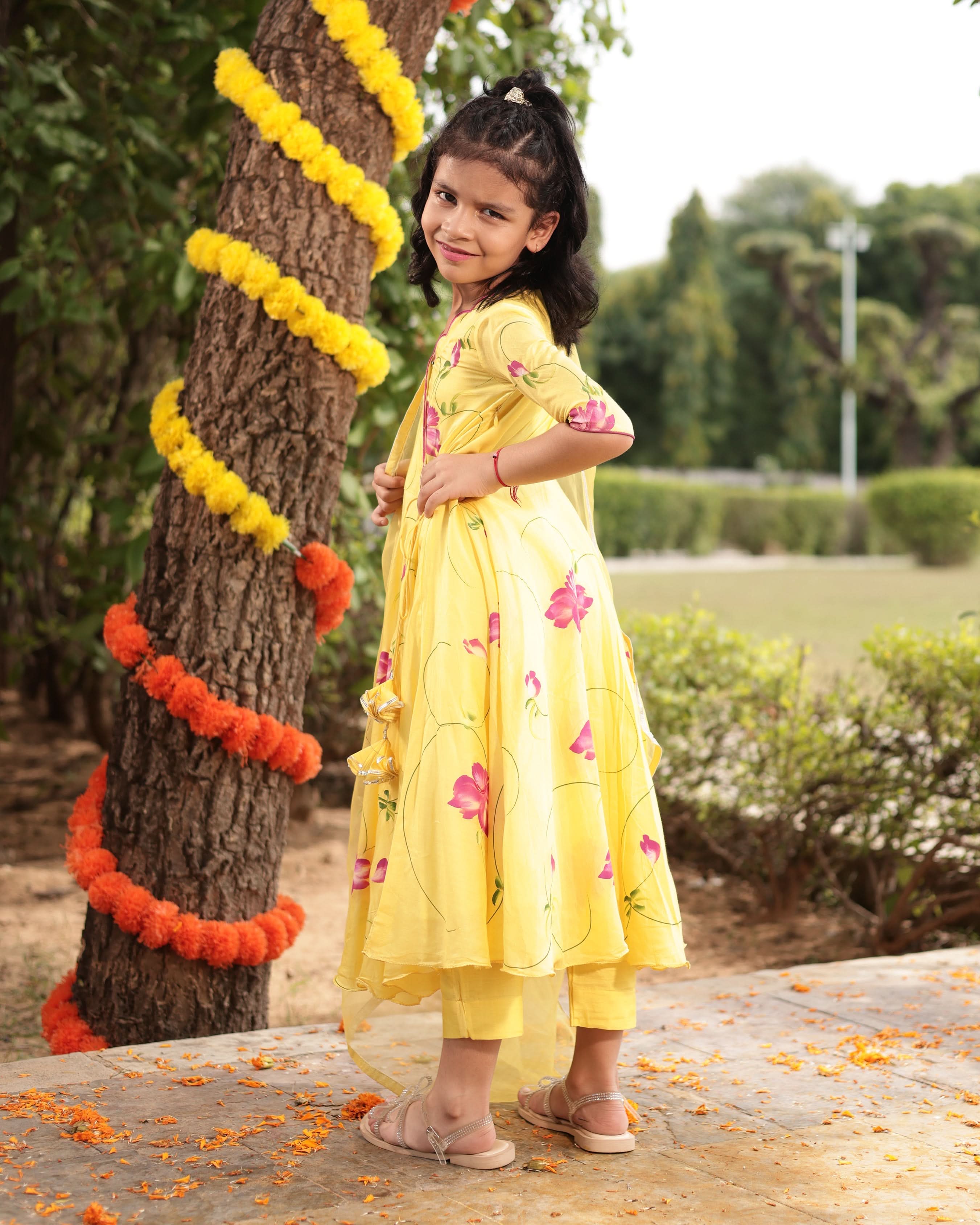 Buttercup Yellow Muslin Silk Handpainted Suit Set - Image 4