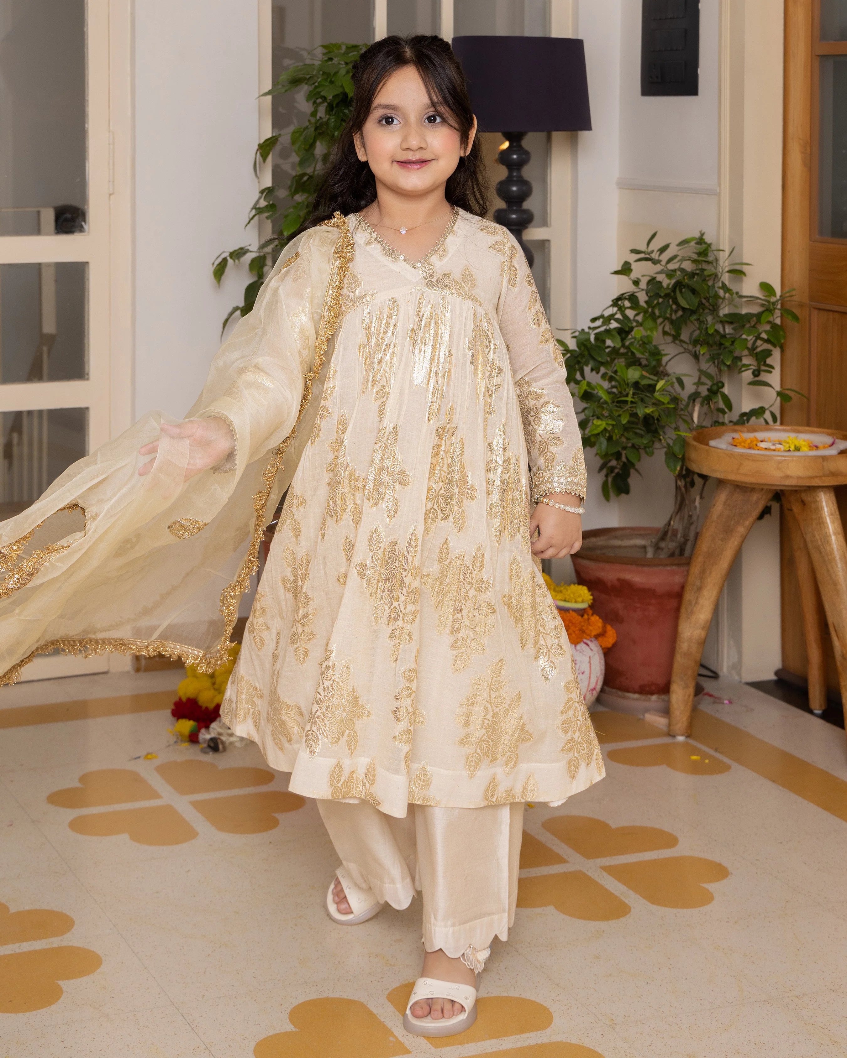 Coco Cream Solid Jacquard Suit Set - Image 3