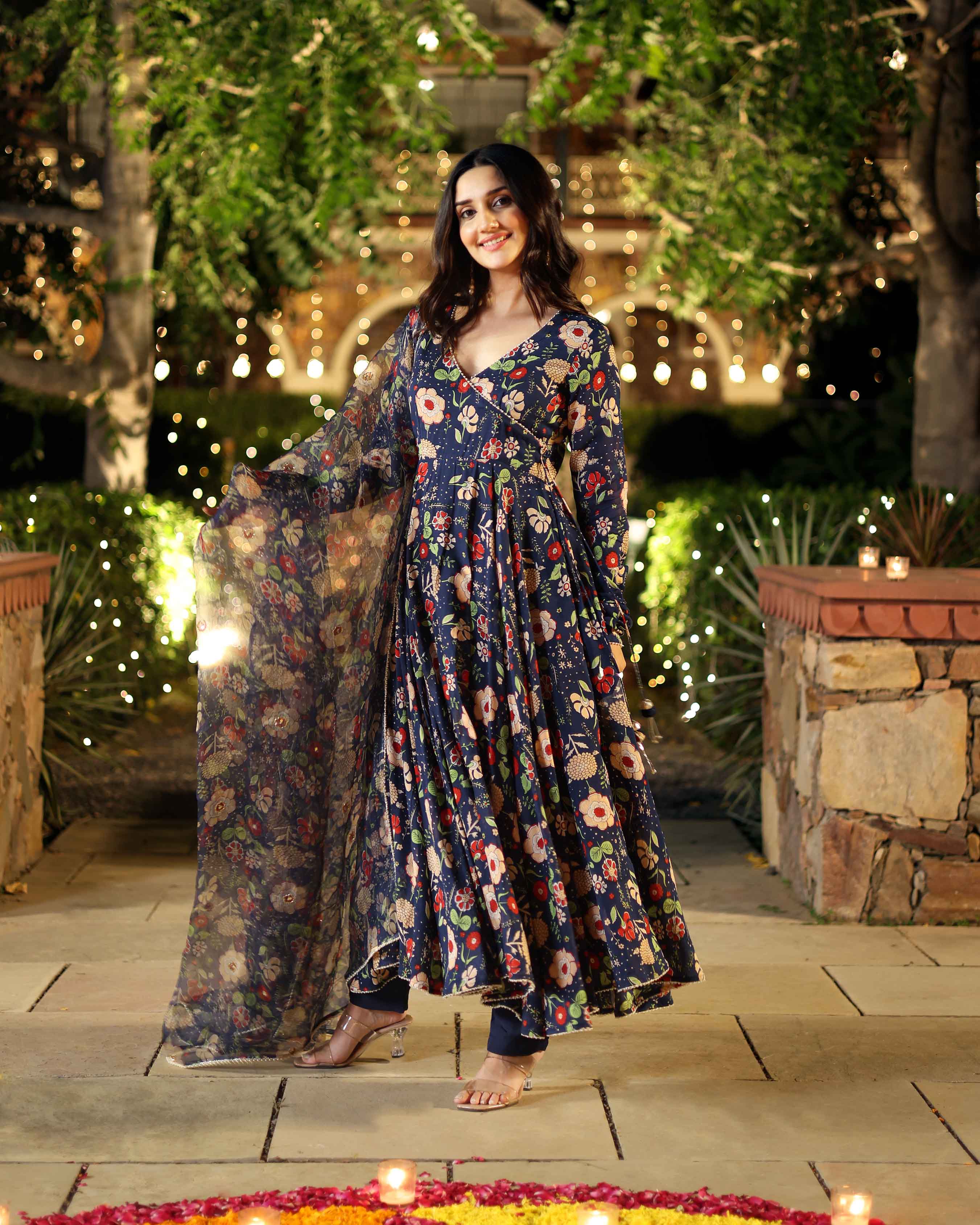Cresty Blue Printed Muslin Suit Set - Image 5