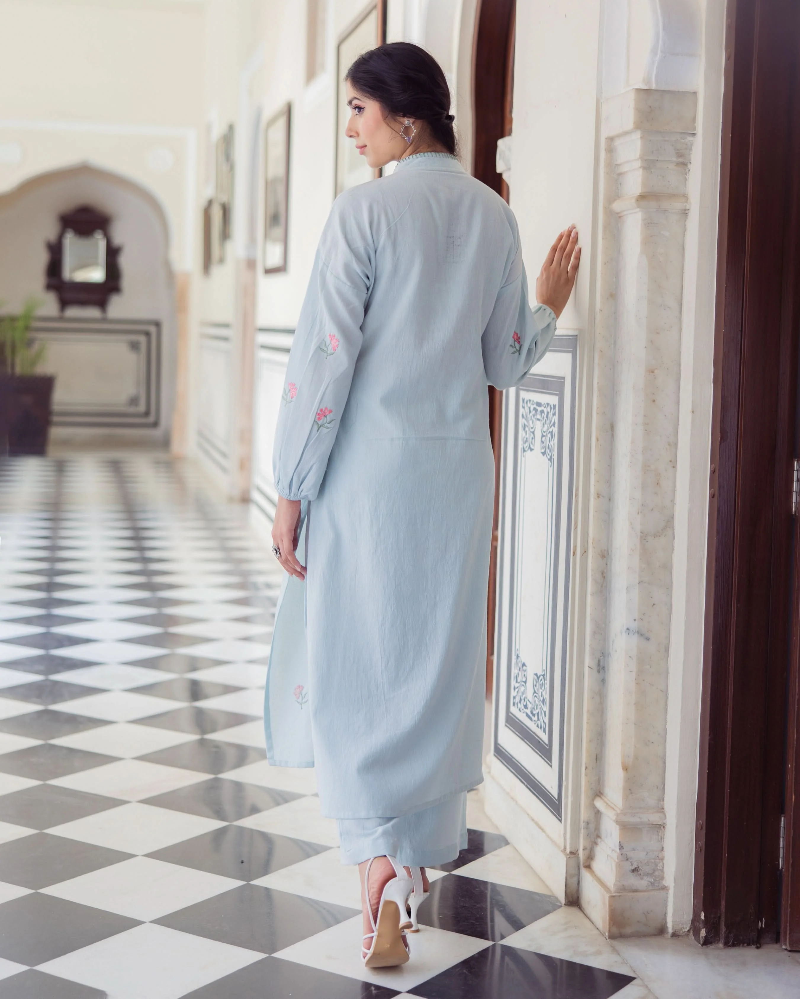 Dazzle Blue Embroidered Flex Kurta Set - Image 6