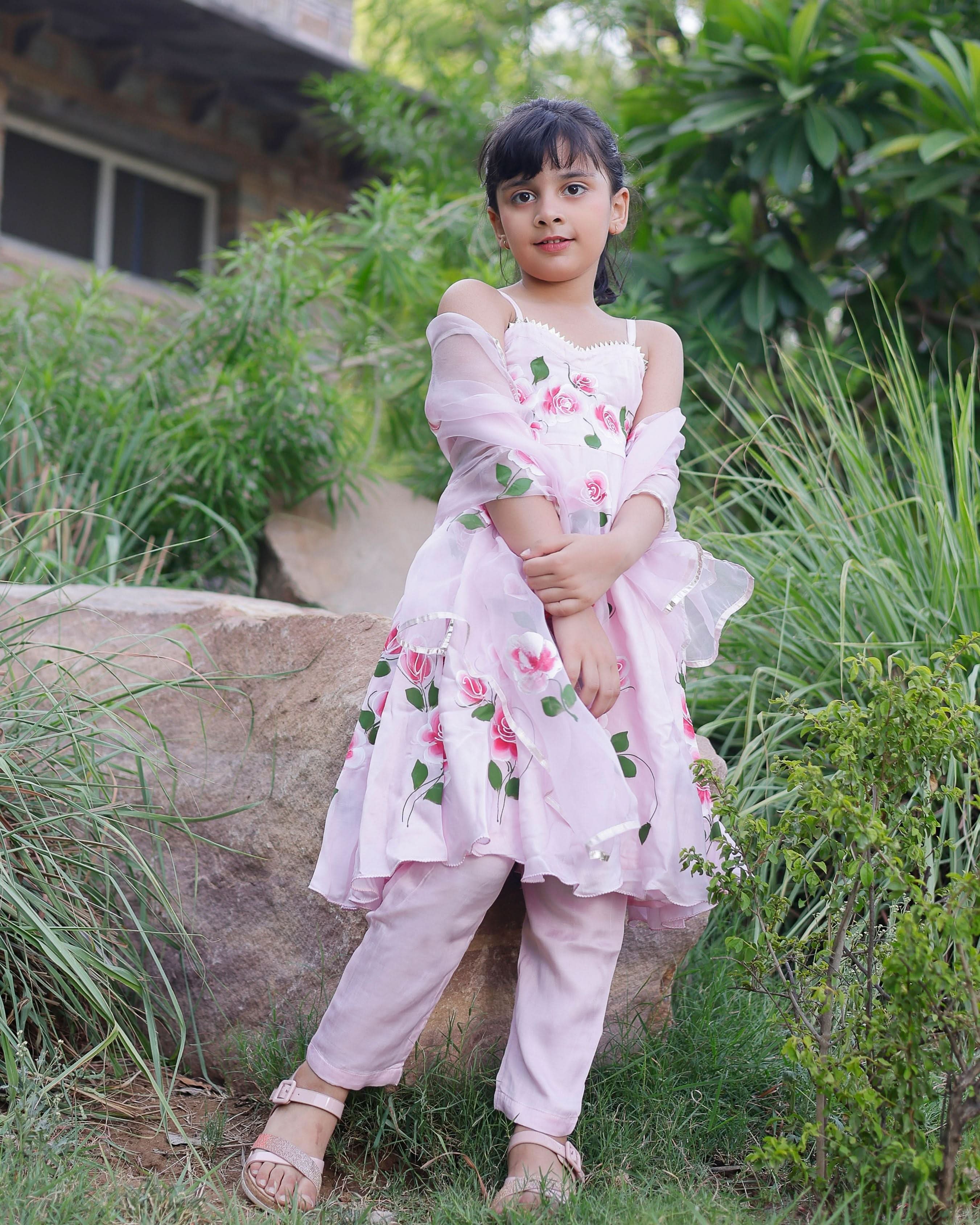 Dipsi Handpainted Satin Suit Set - Image 6