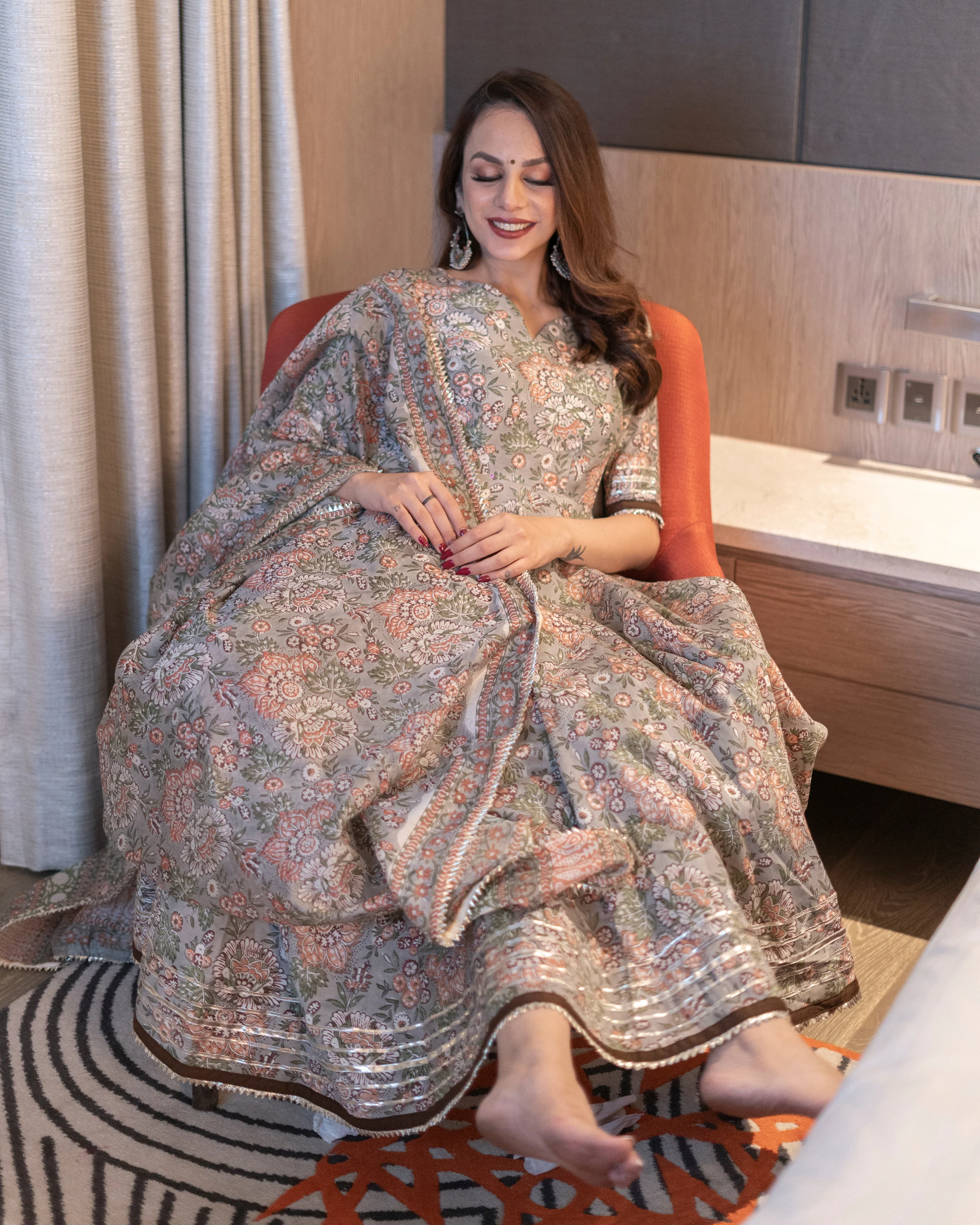 Fossil Grey Handblock Gota Suit Set - Image 4