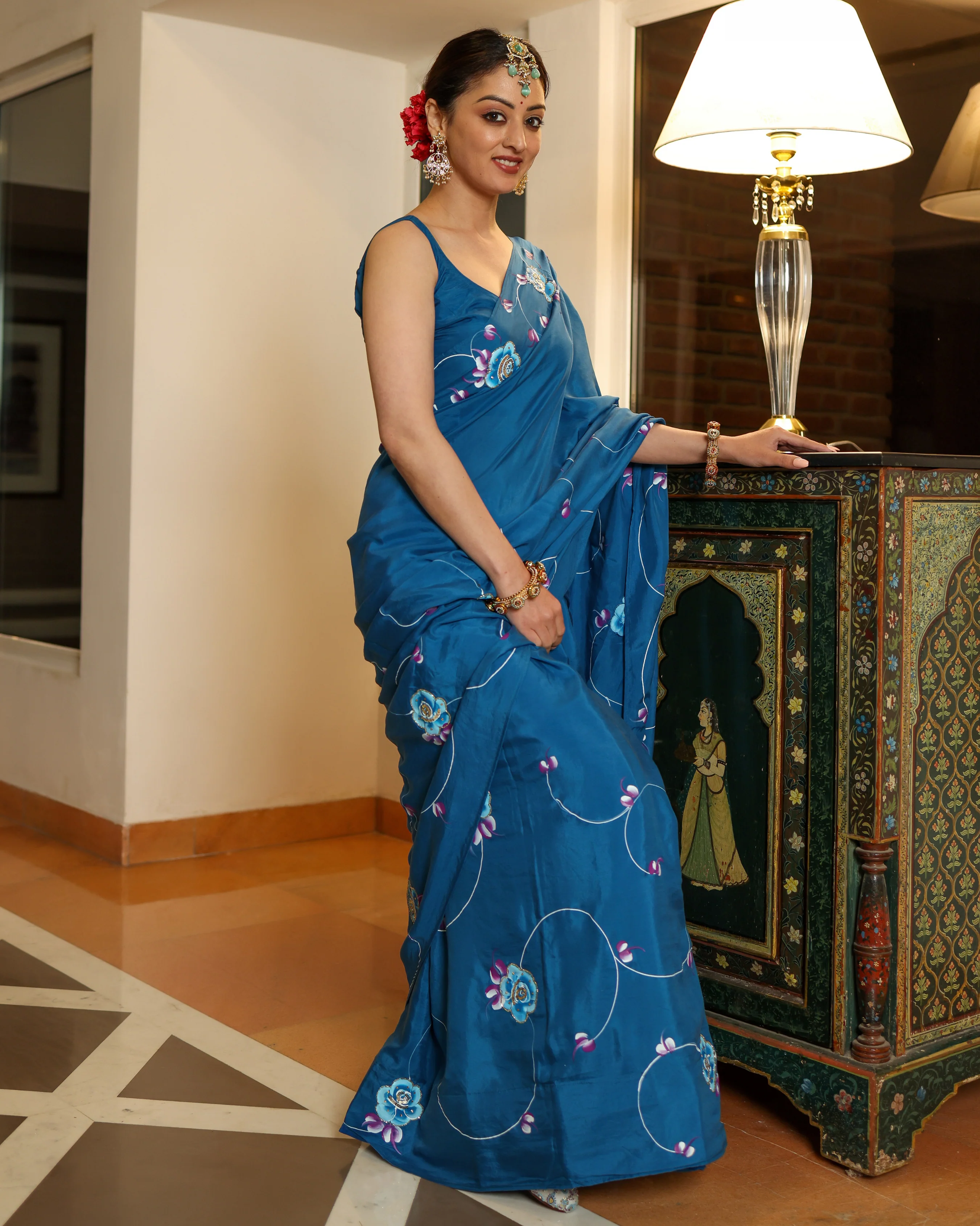 Galaxy Blue Handpainted Silk Saree - Image 4