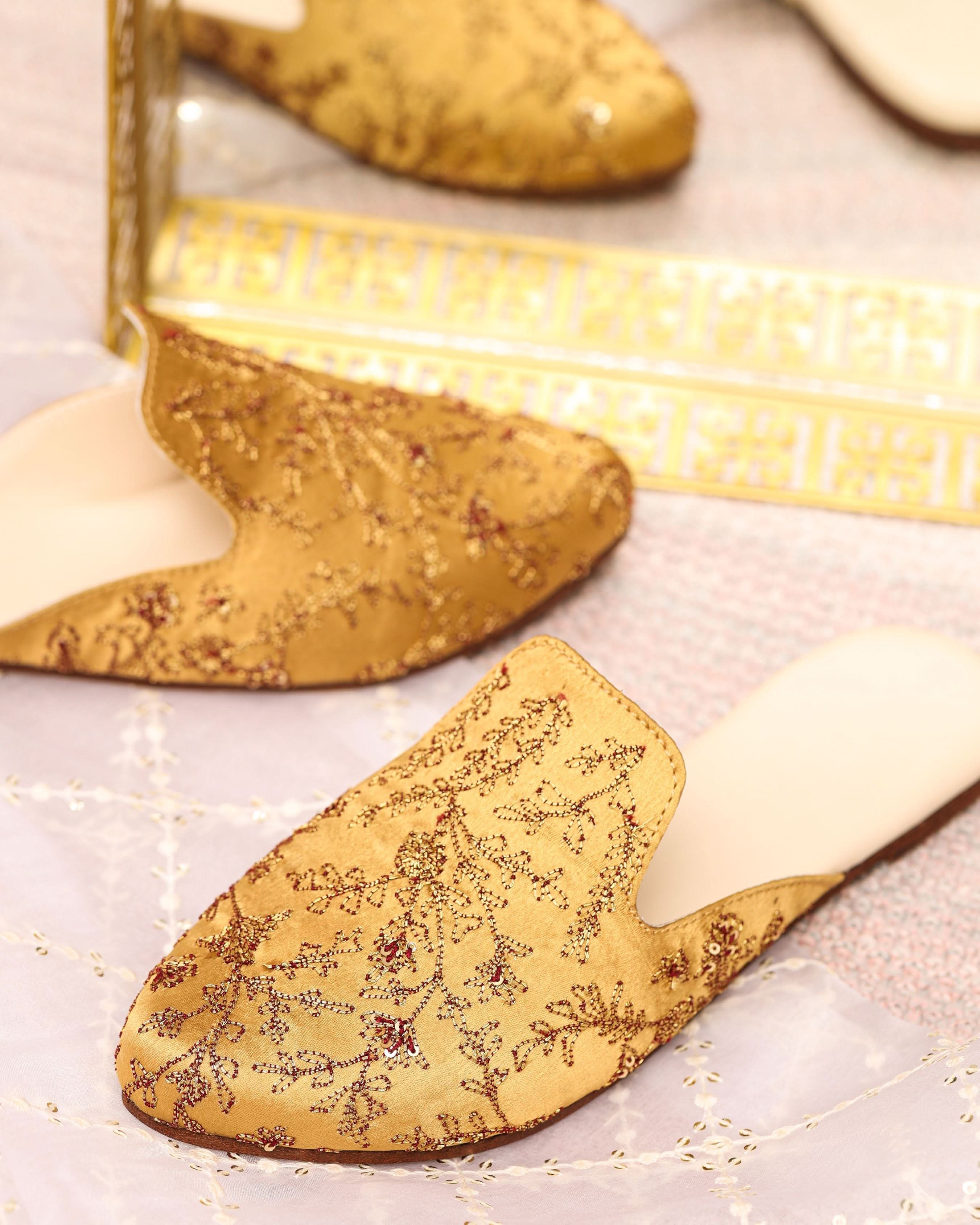 Garlic Handcrafted Mules - Image 3