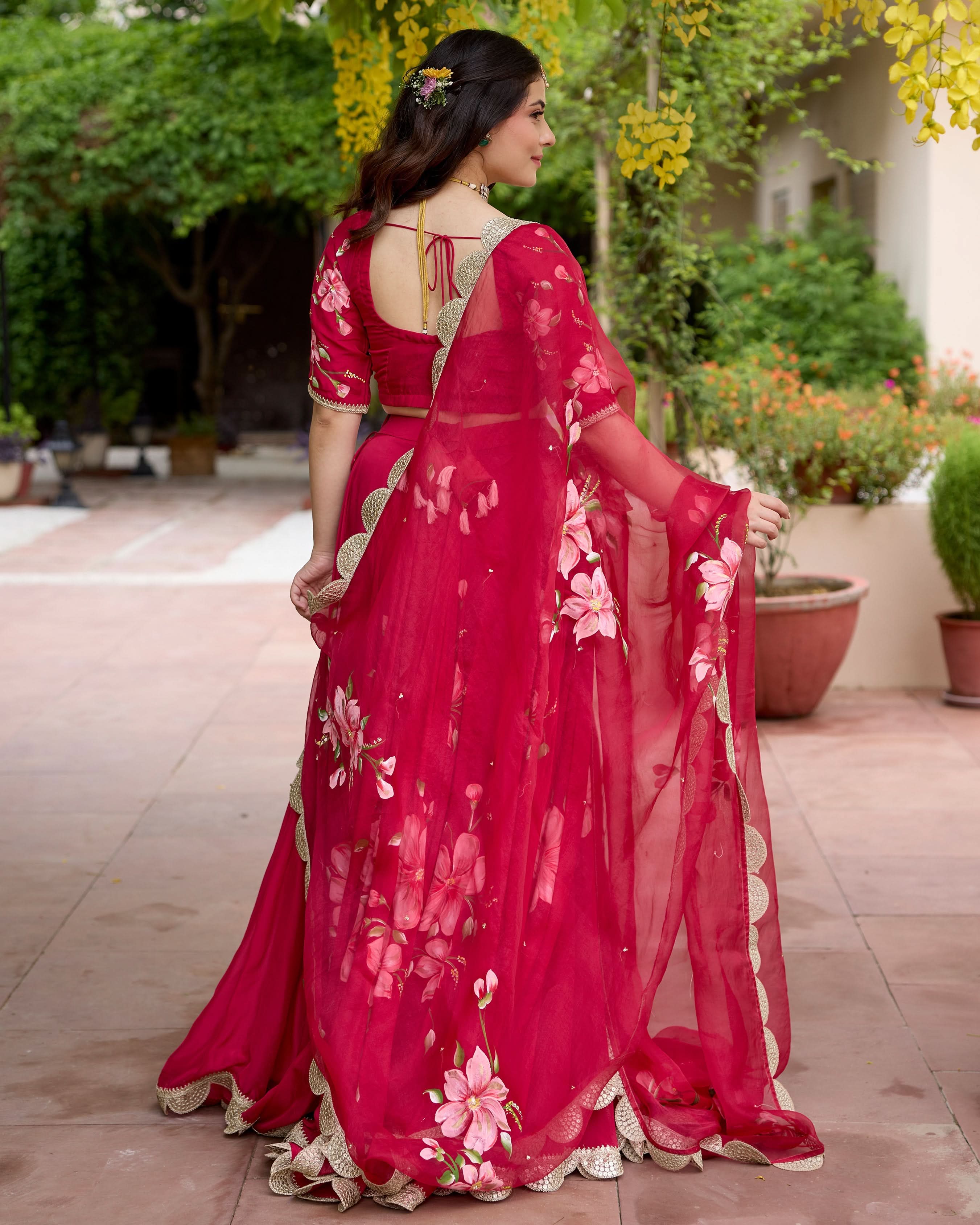 Gudhal Red Handpainted Crepe Lehenga Set - Image 8