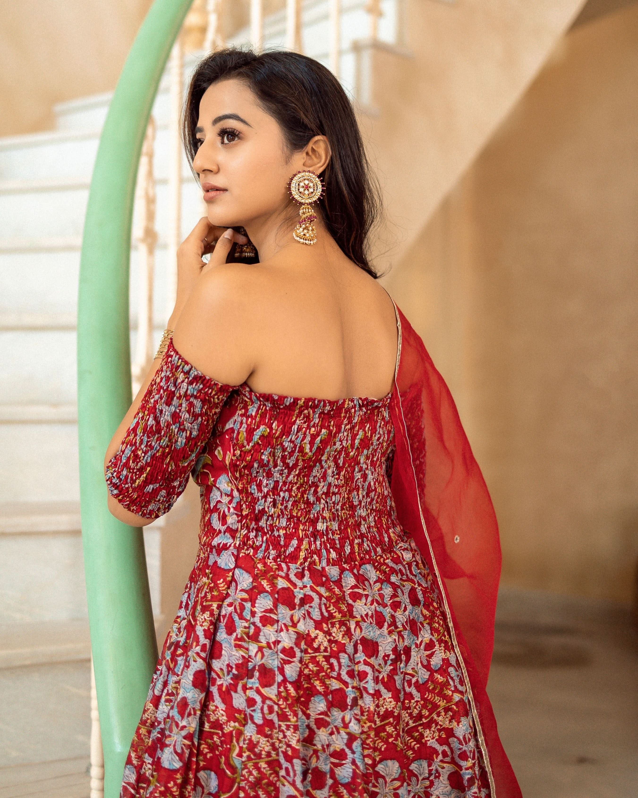 Gulaabo Chanderi Suit Set - Image 5