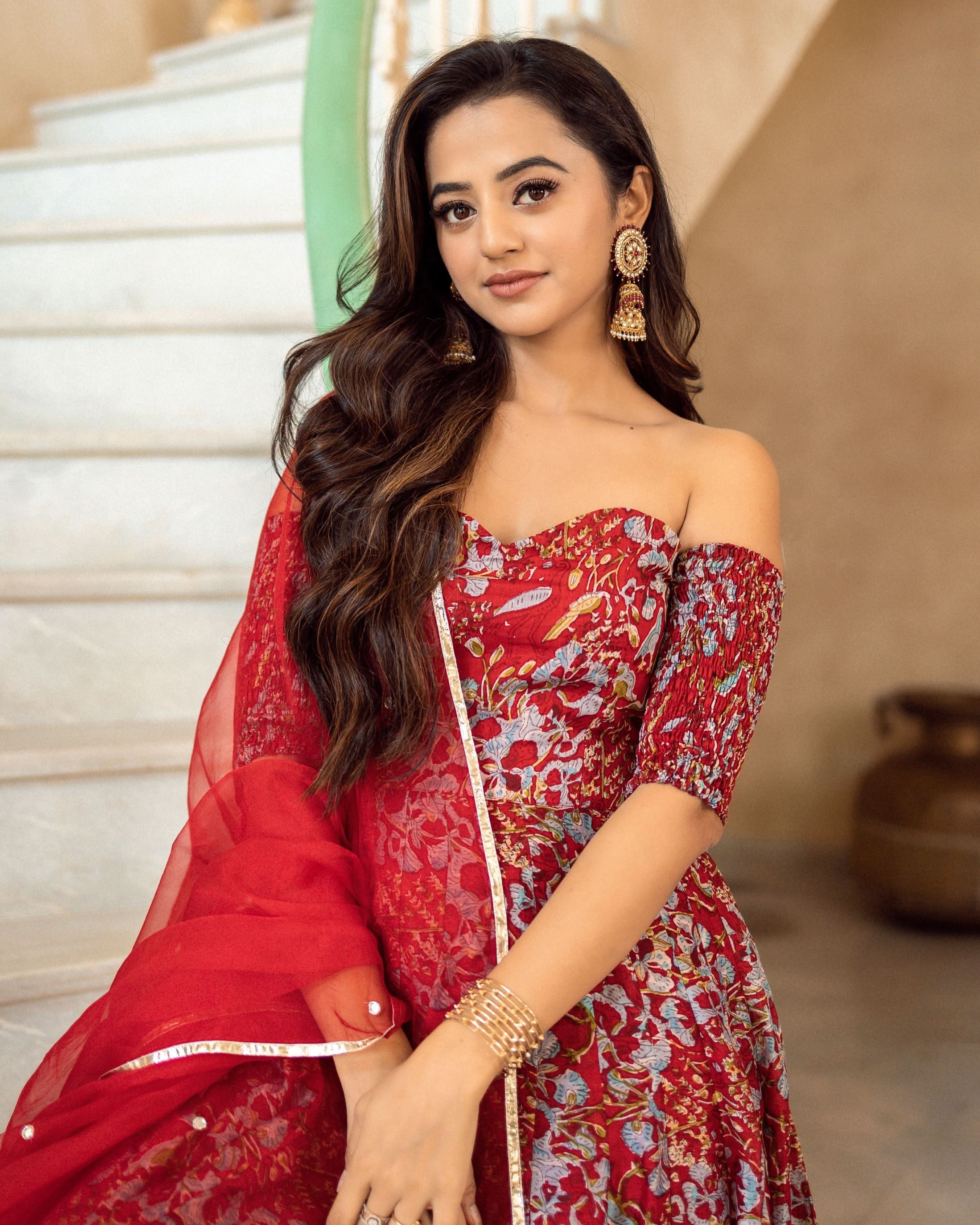 Gulaabo Chanderi Suit Set - Image 6