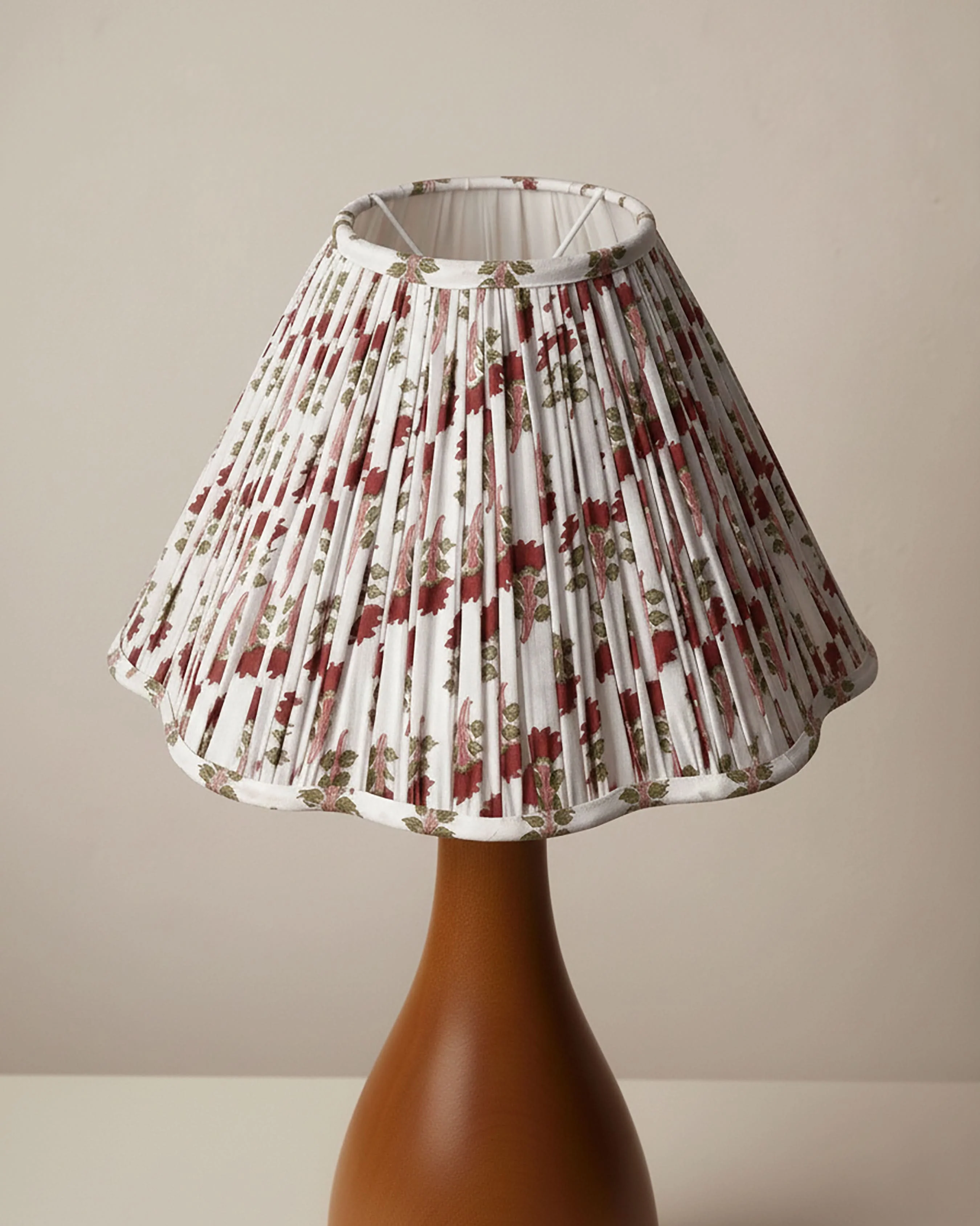 Imperial Red Handblock Scallop Lampshade - Image 4