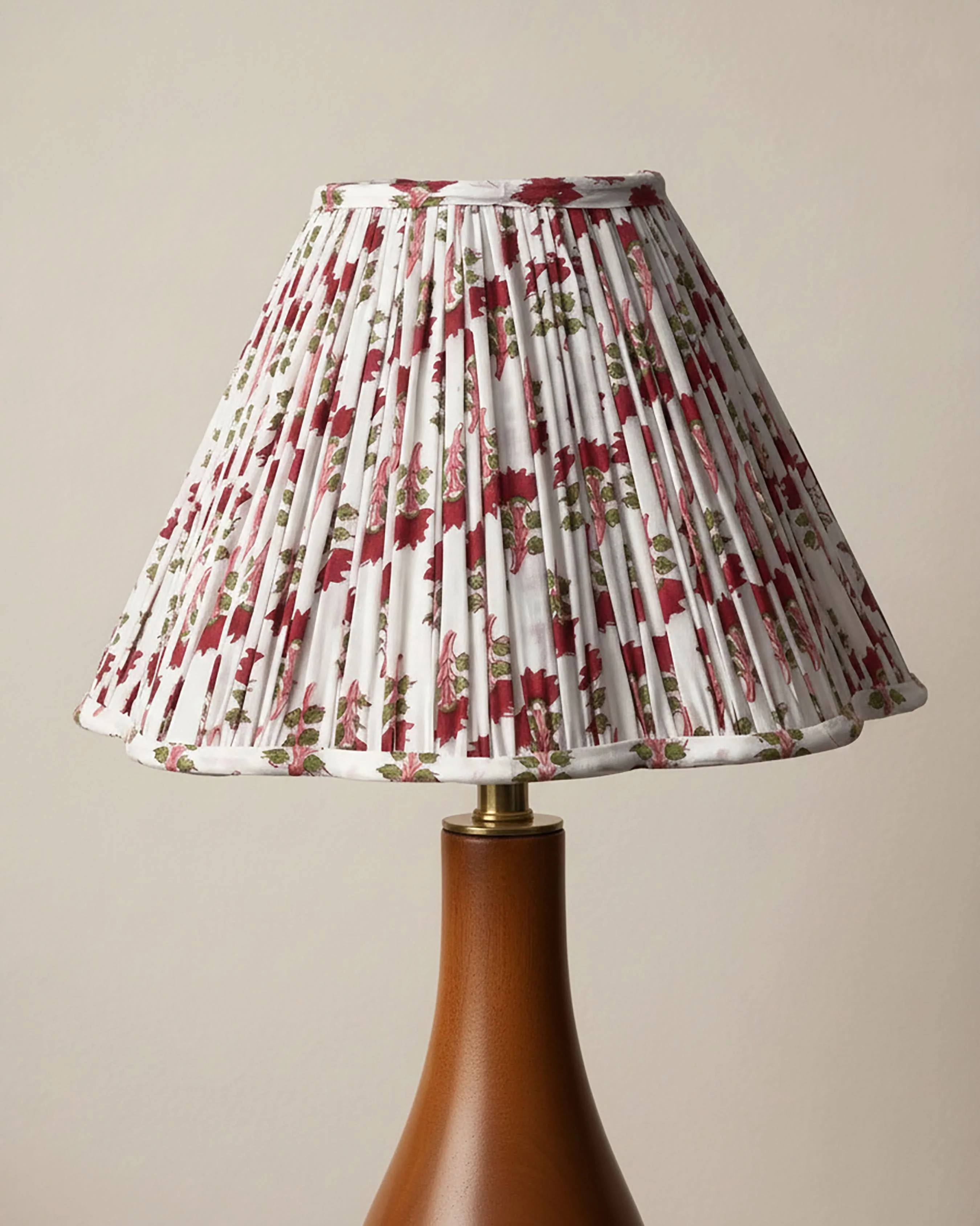 Imperial Red Handblock Scallop Lampshade - Image 6