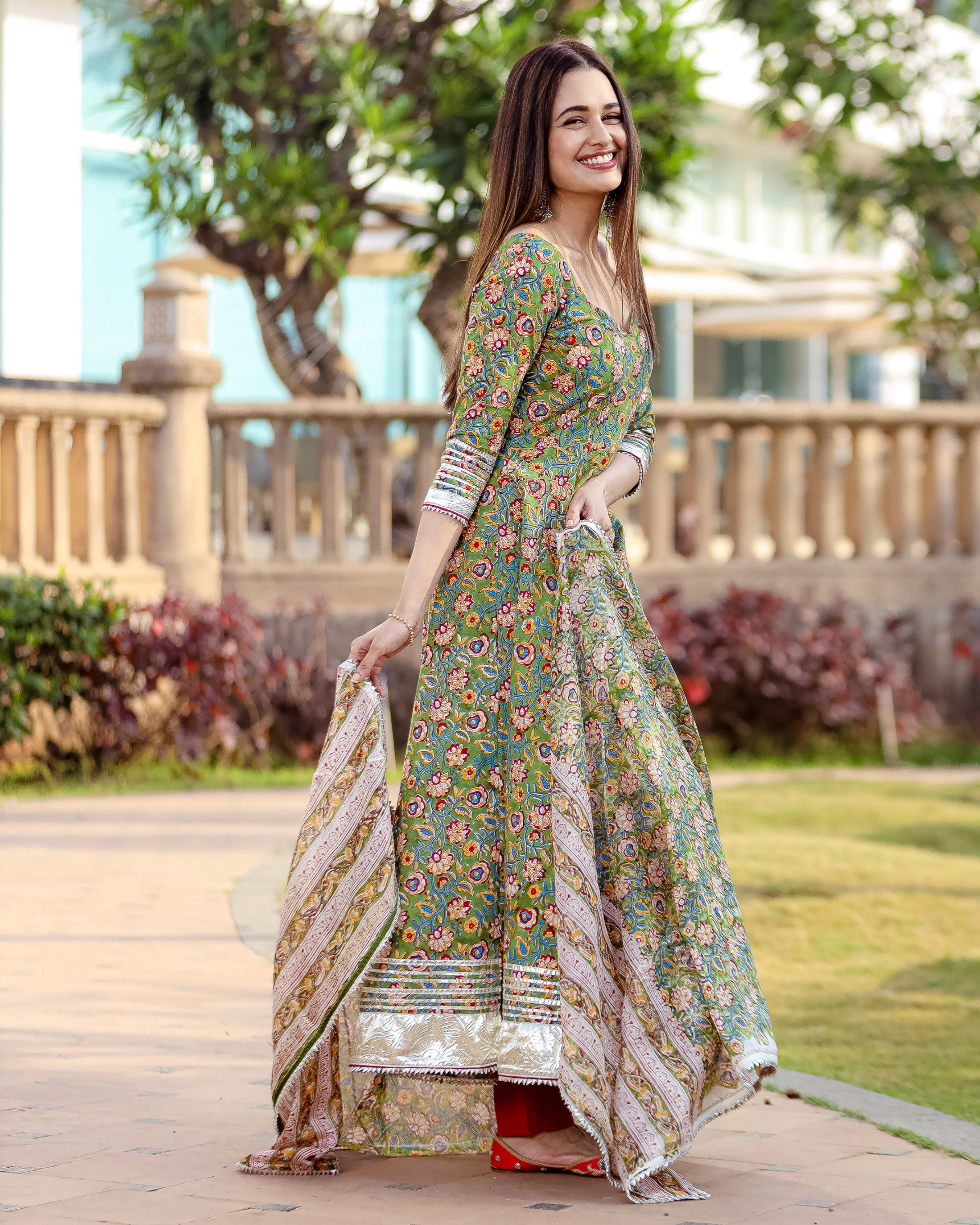 Leafy Green Handblock Suit Set - Image 5