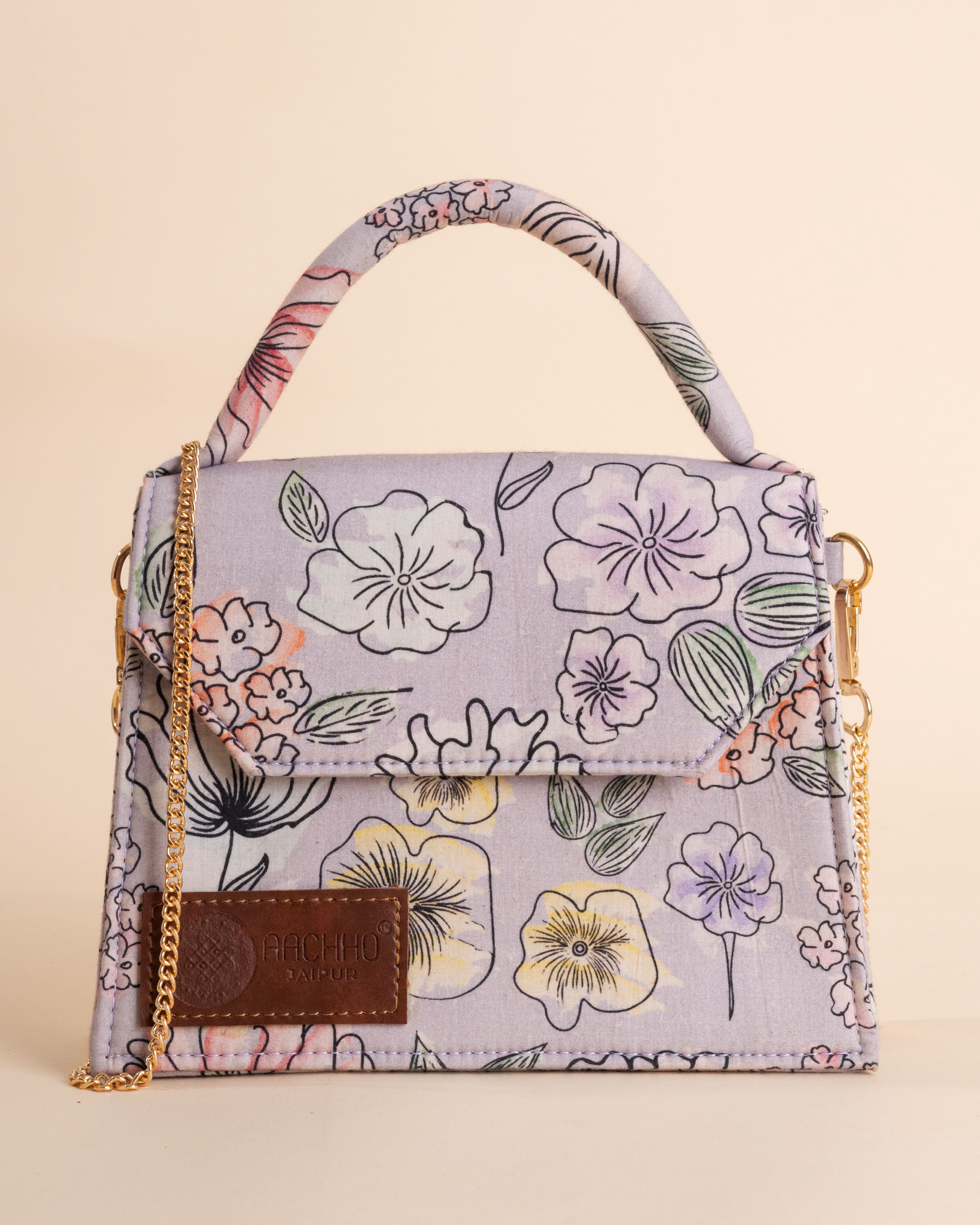 Lily Lush Lilac Chiq Bag - Image 4