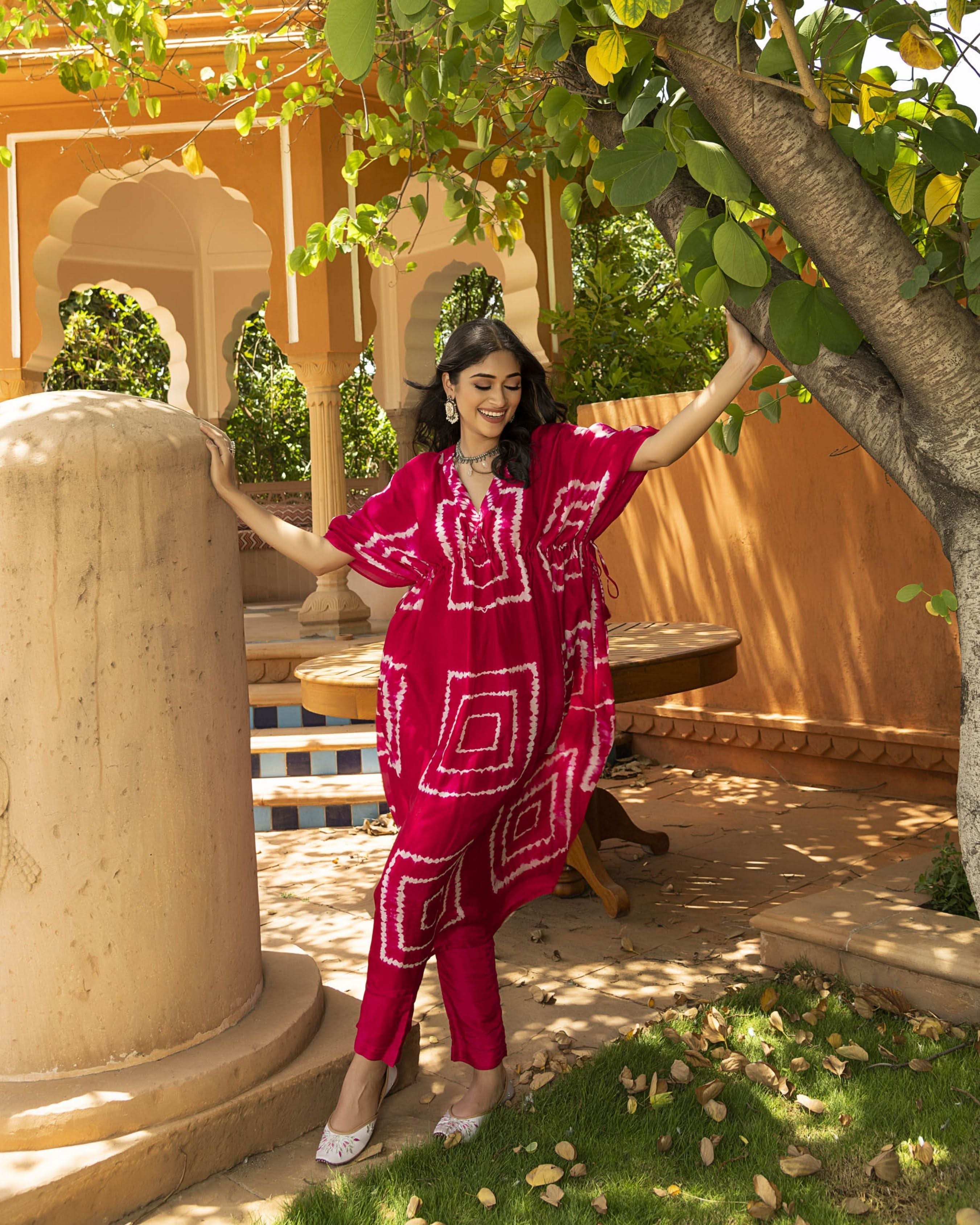 Luna Silk Tie & Dye Kurta Set - Image 3