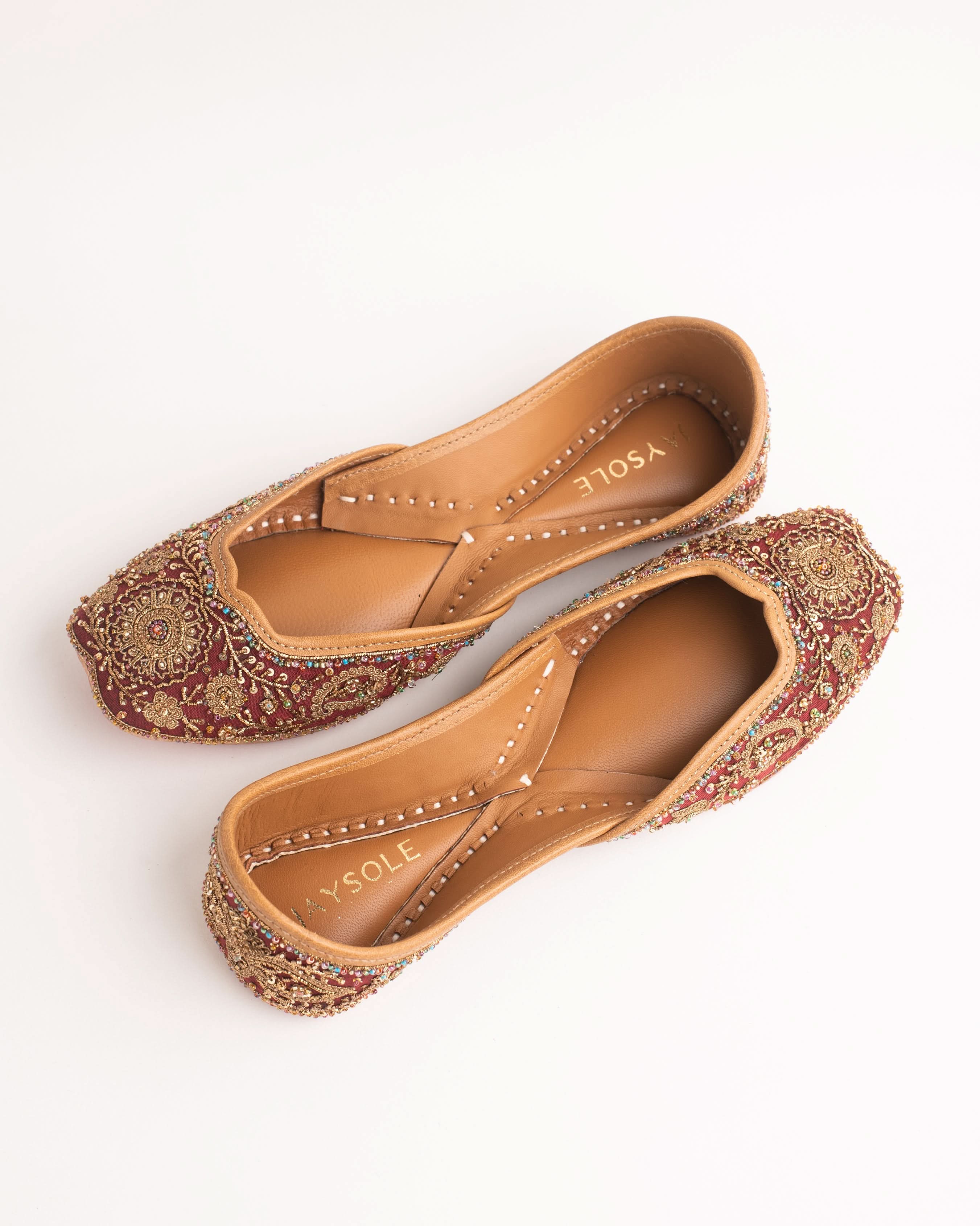 Marwa Maroon Handcrafted Jutti - Image 3