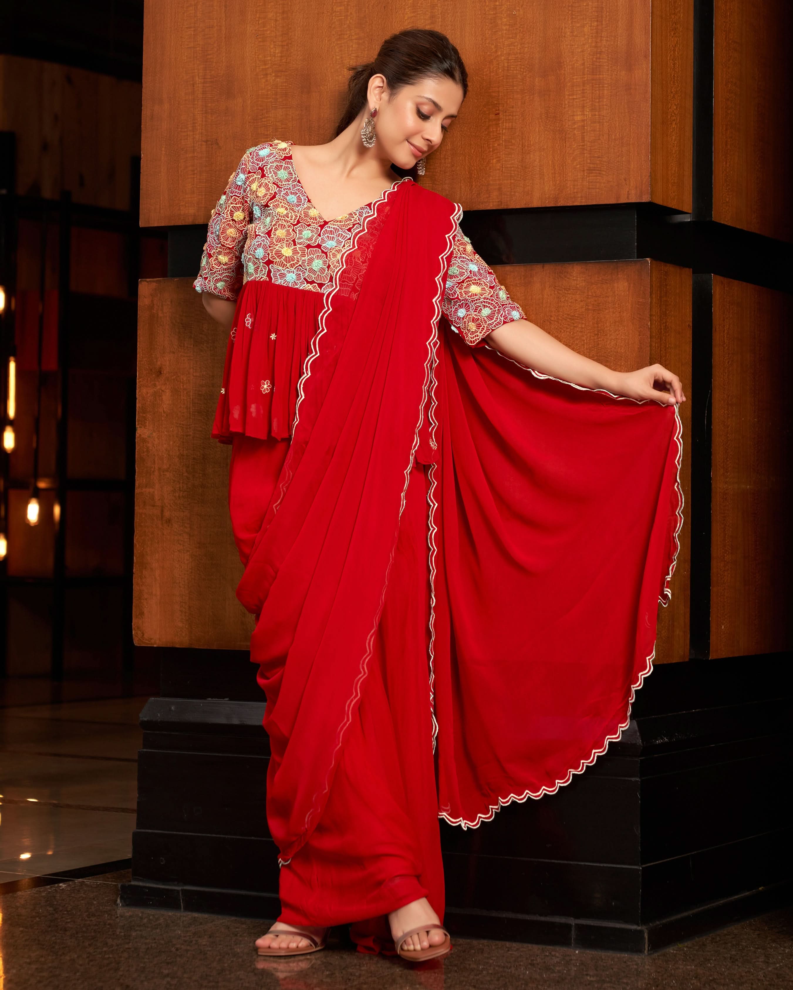 Phool Red Embroidered Georgette Pre Draped Saree - Image 4