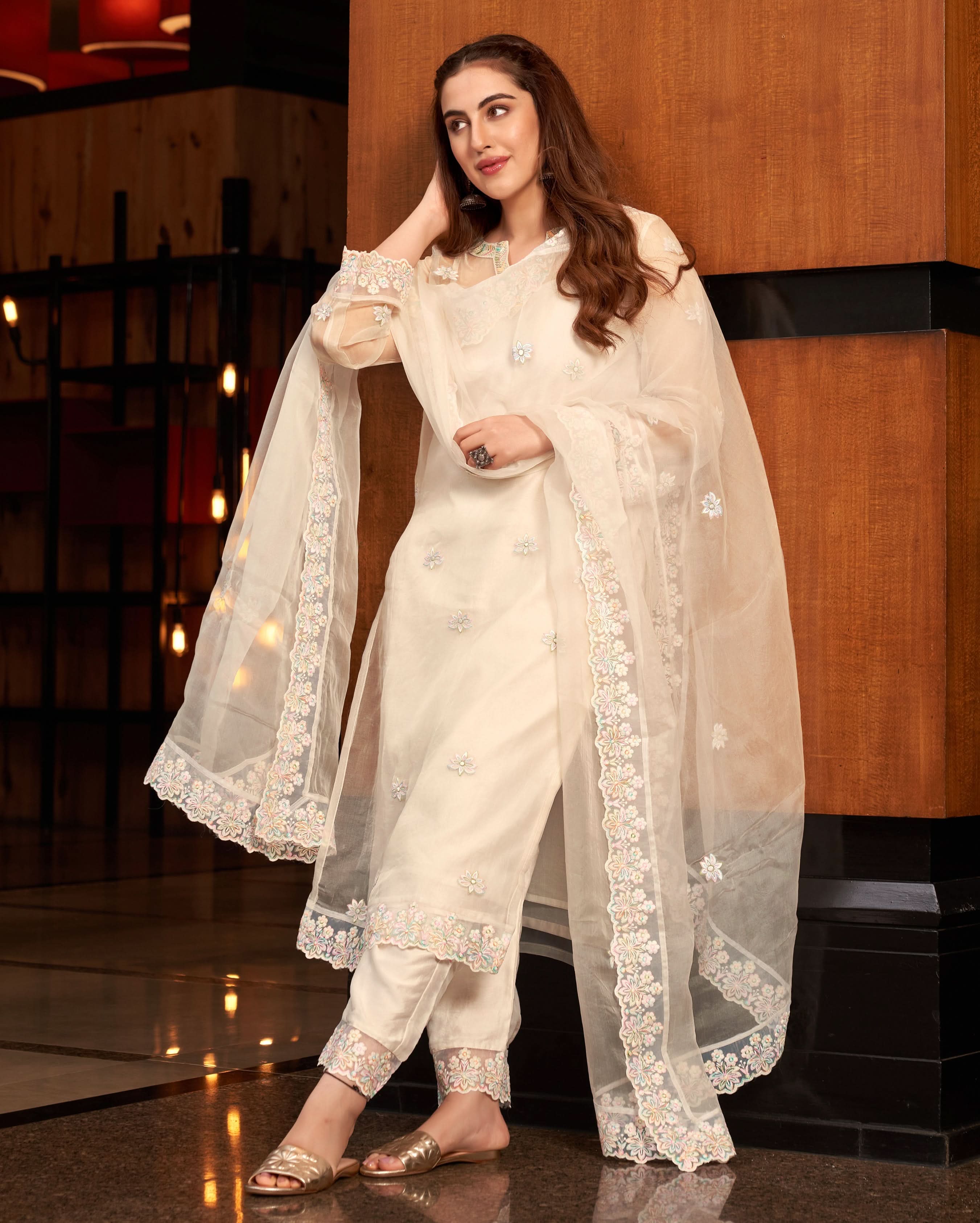 Pratha White Embroidered Organza Suit Set - Image 3