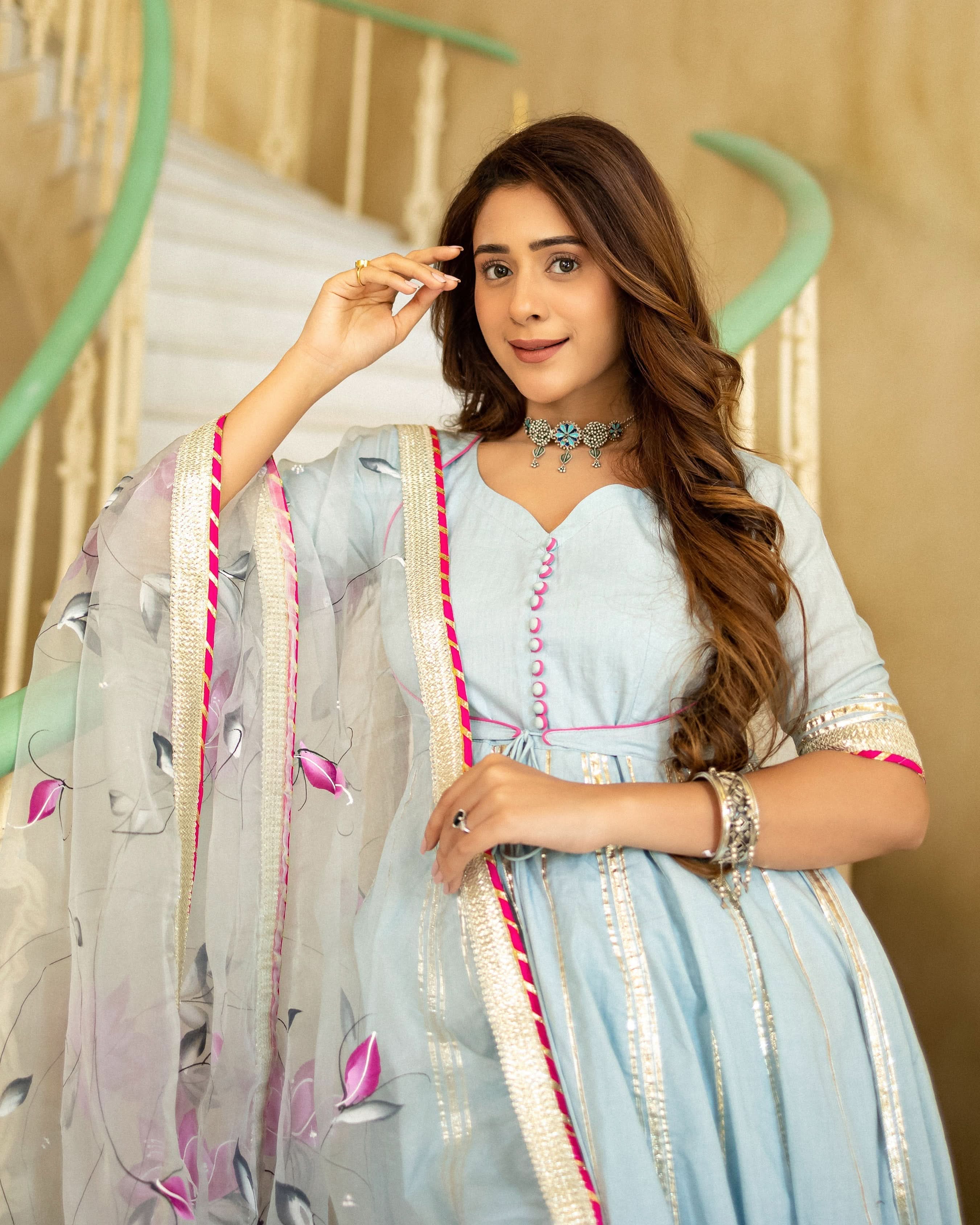 Ragini Handpainted Suit Set - Image 9