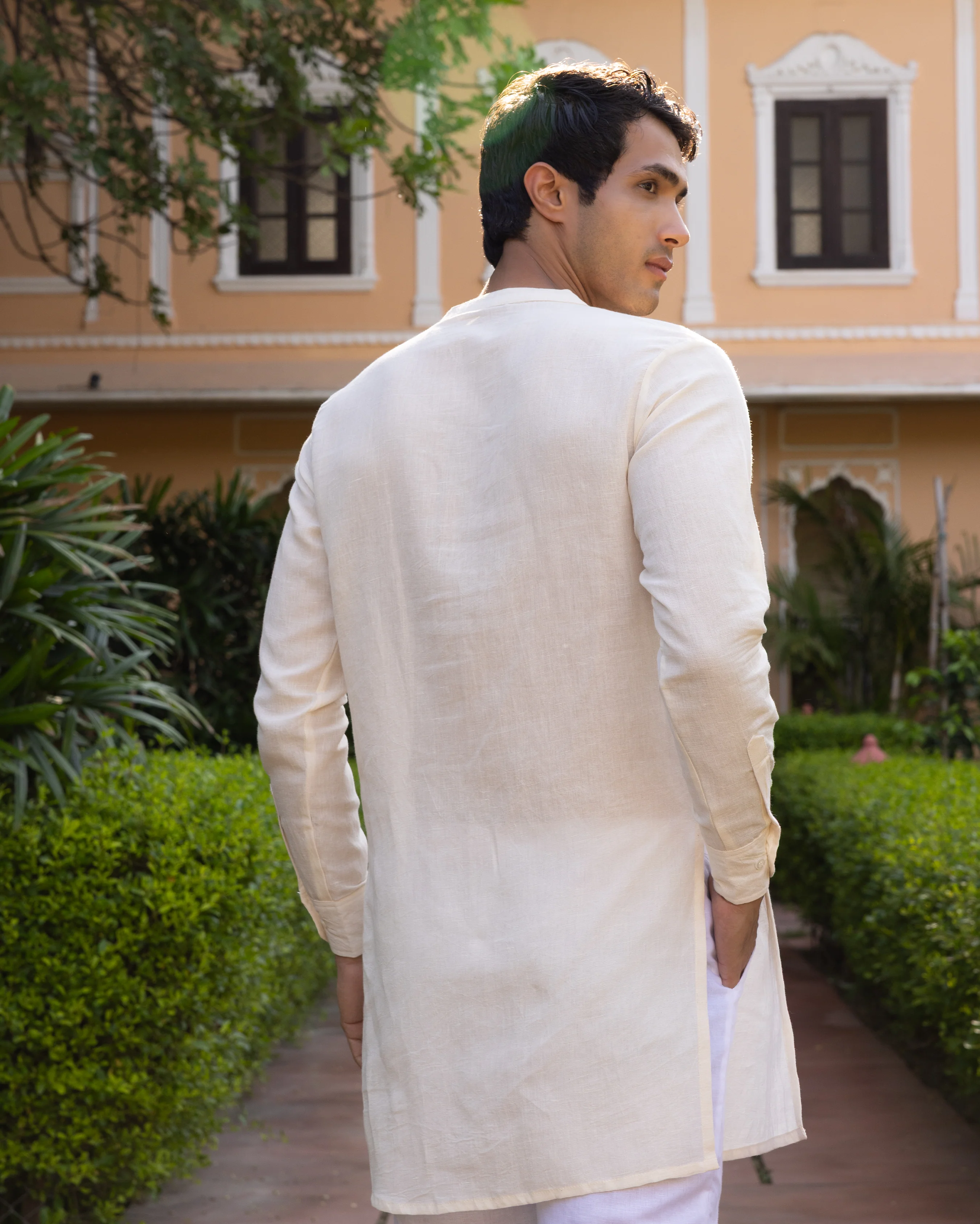Rajendra Off white Solid Linen Kurta - Image 5