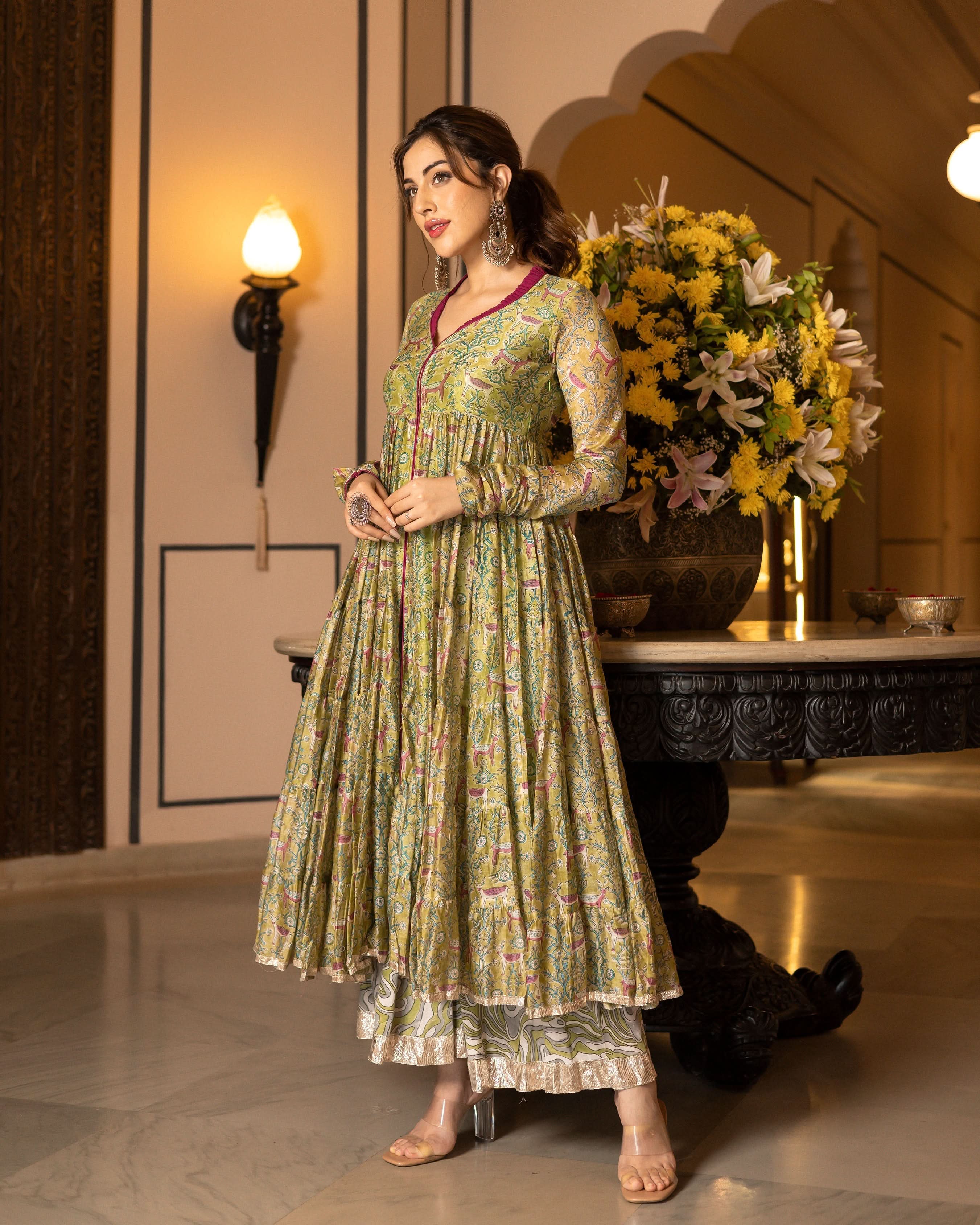 Samyukta Chanderi Gotapatti Sharara Set - Image 5