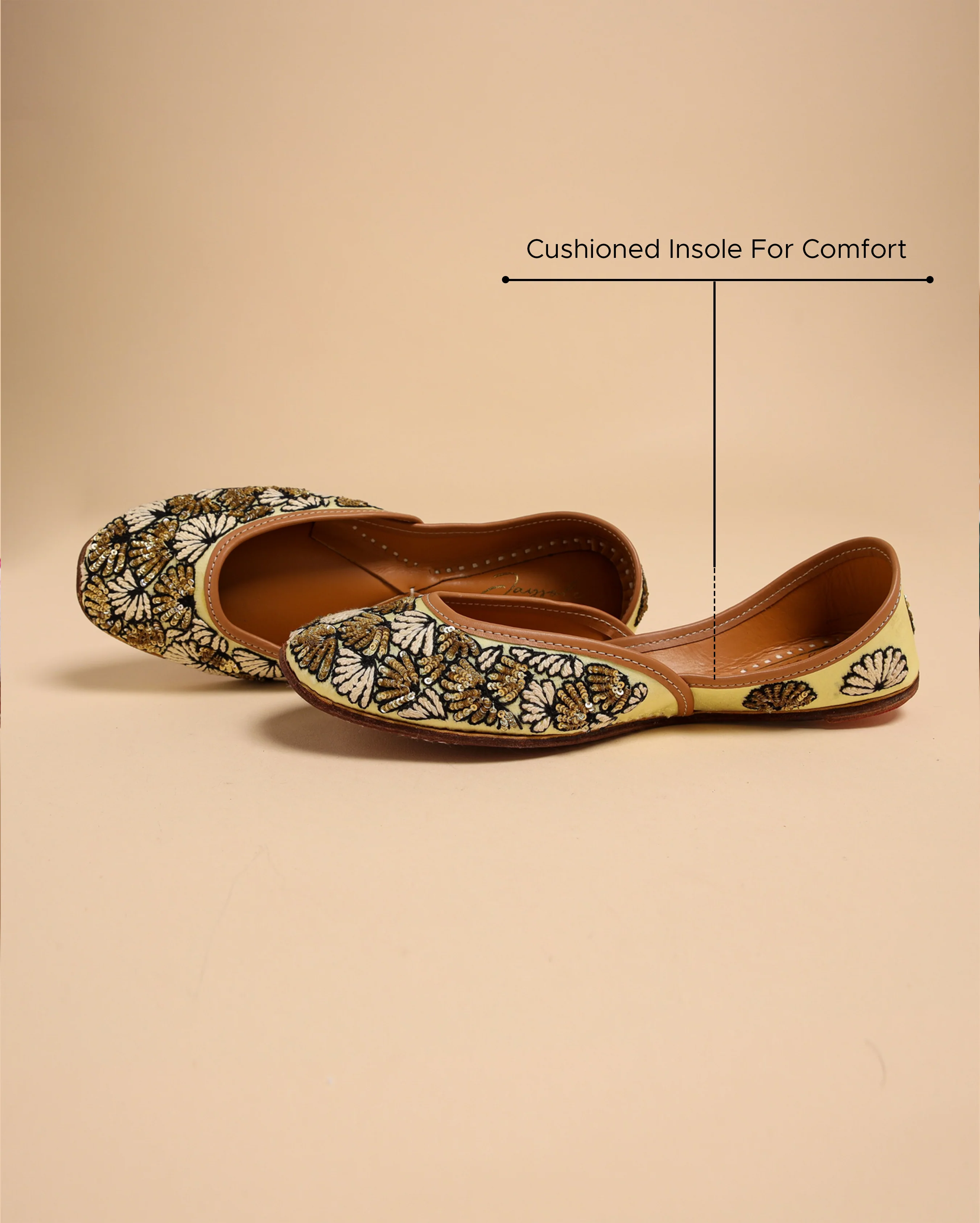 Seedpearl Handcrafted Jutti - Image 2