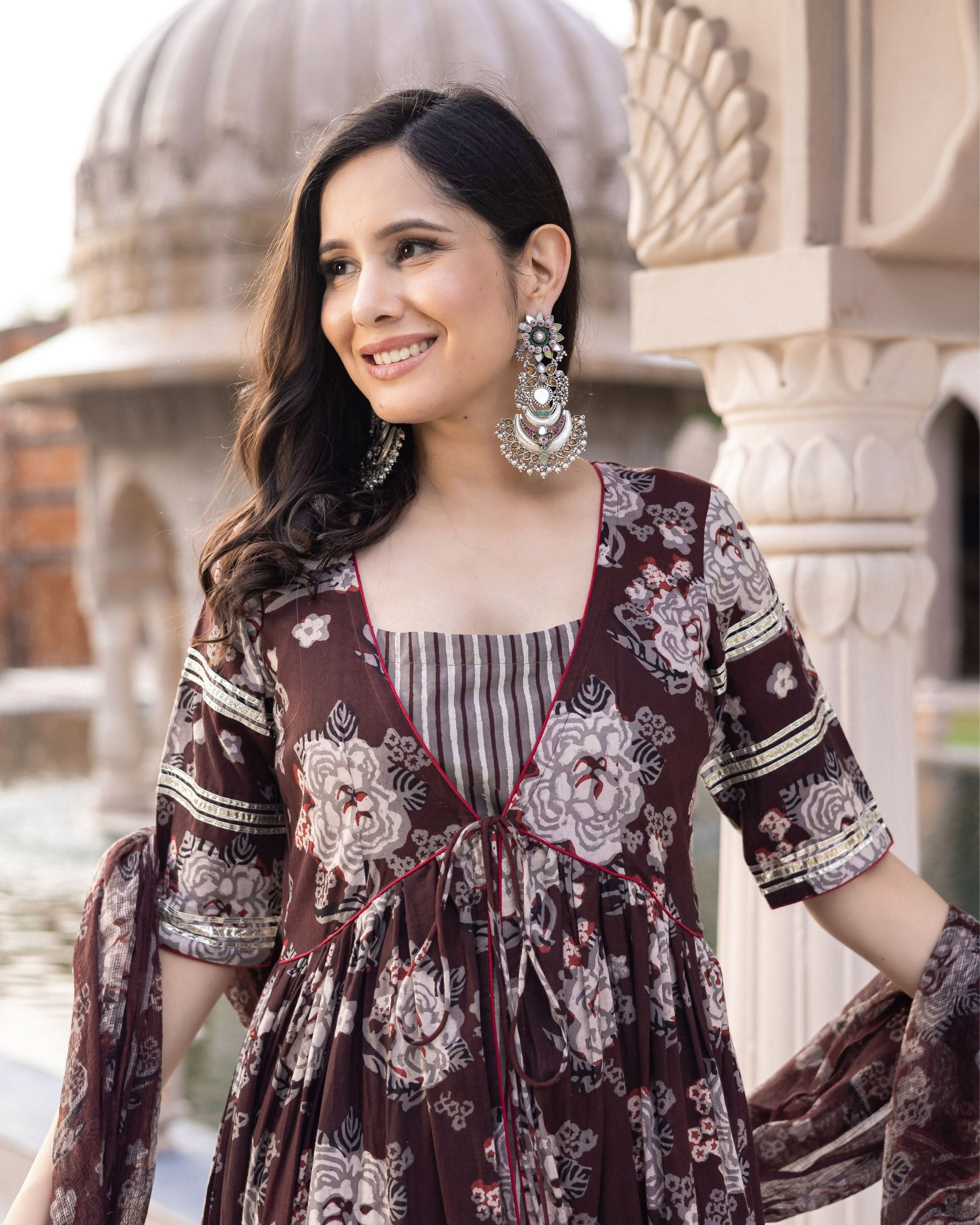 Sitla Handblock Gotapatti Suit Set - Image 7