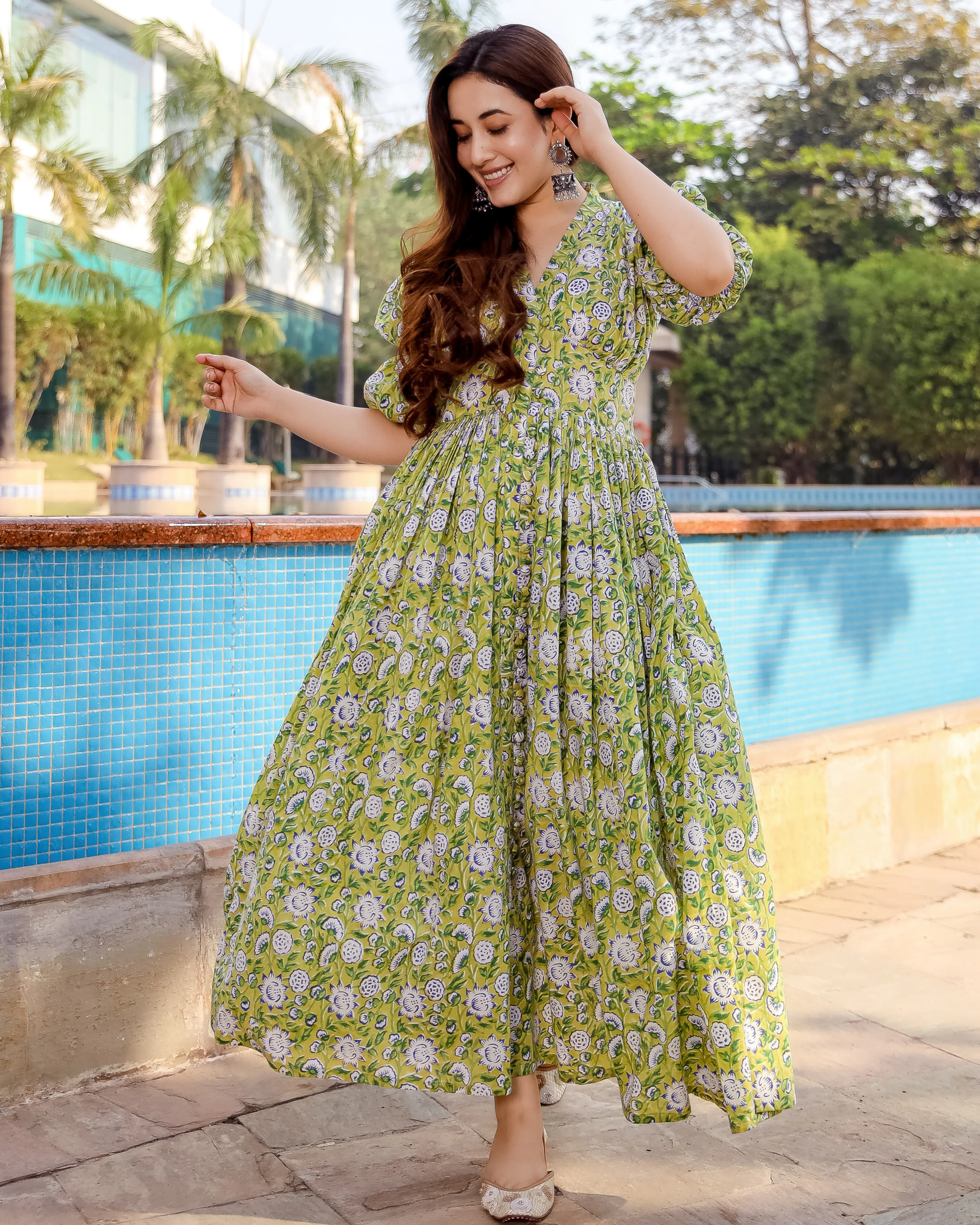 Spring Green Cotton Dress - Image 3