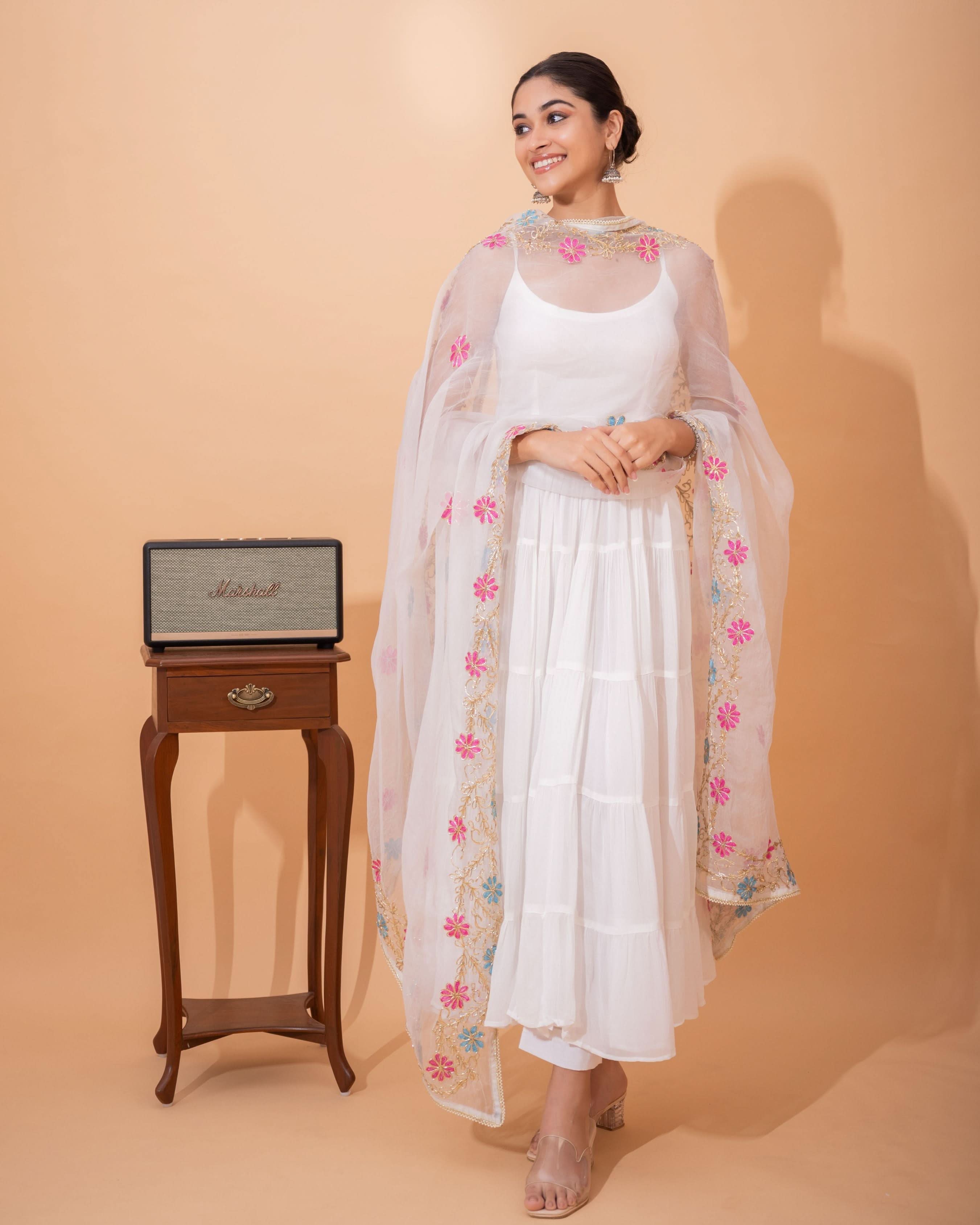 Swedha Gotapatti Goergette Suit Set - Image 4