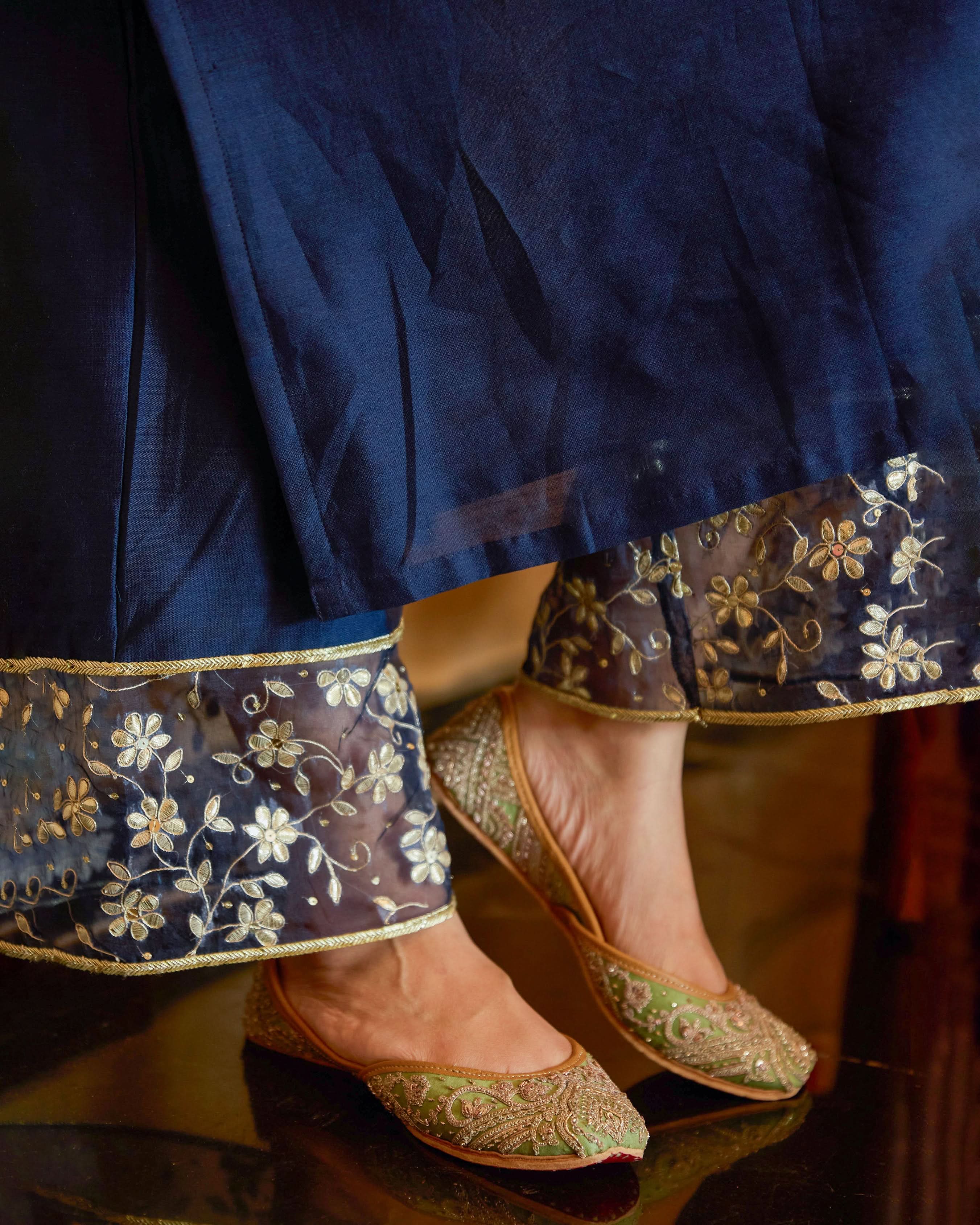 Taabir Sage Handcrafted Jutti - Image 10