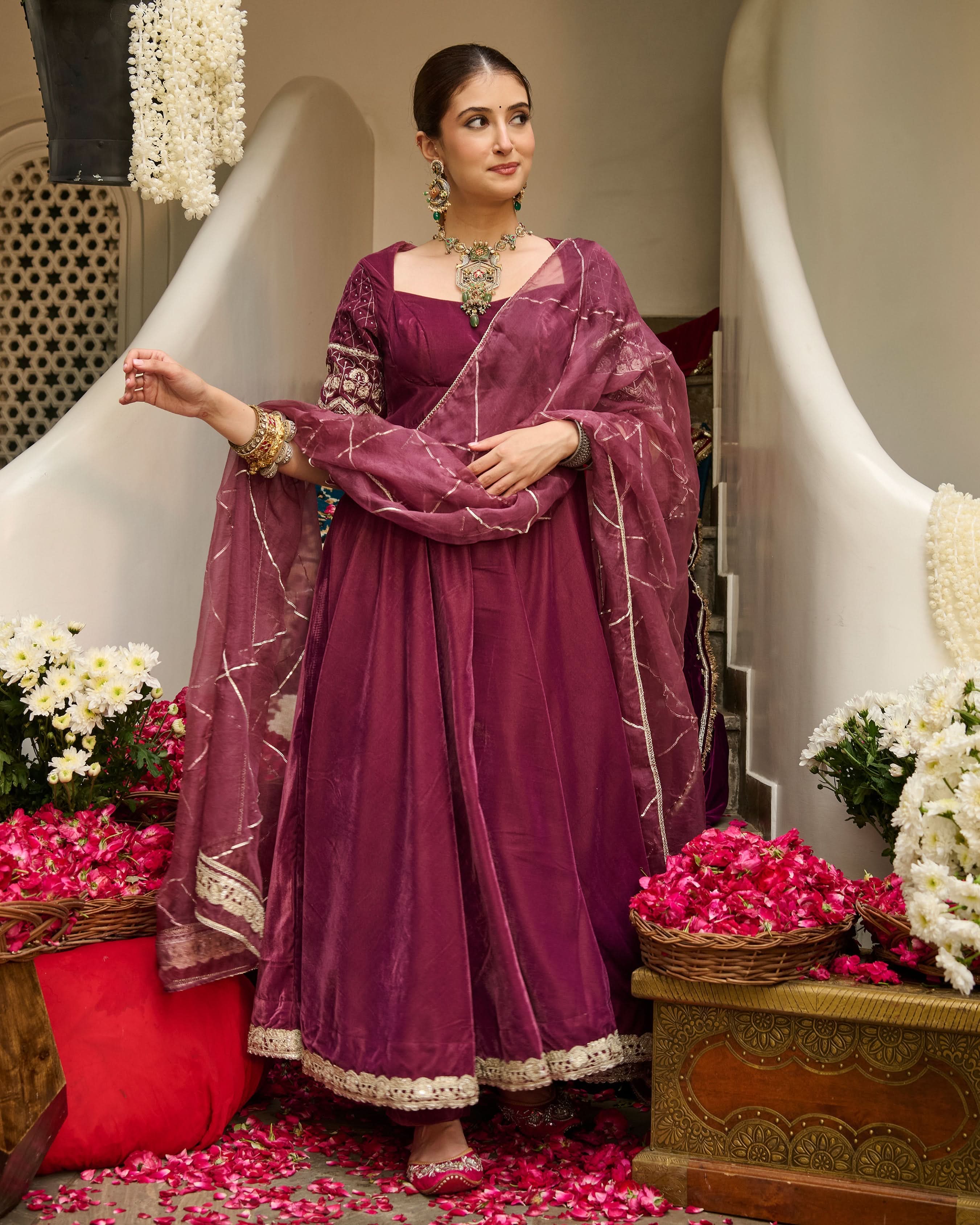 Terri Mauve Embroidered Velvet Suit Set - Image 2