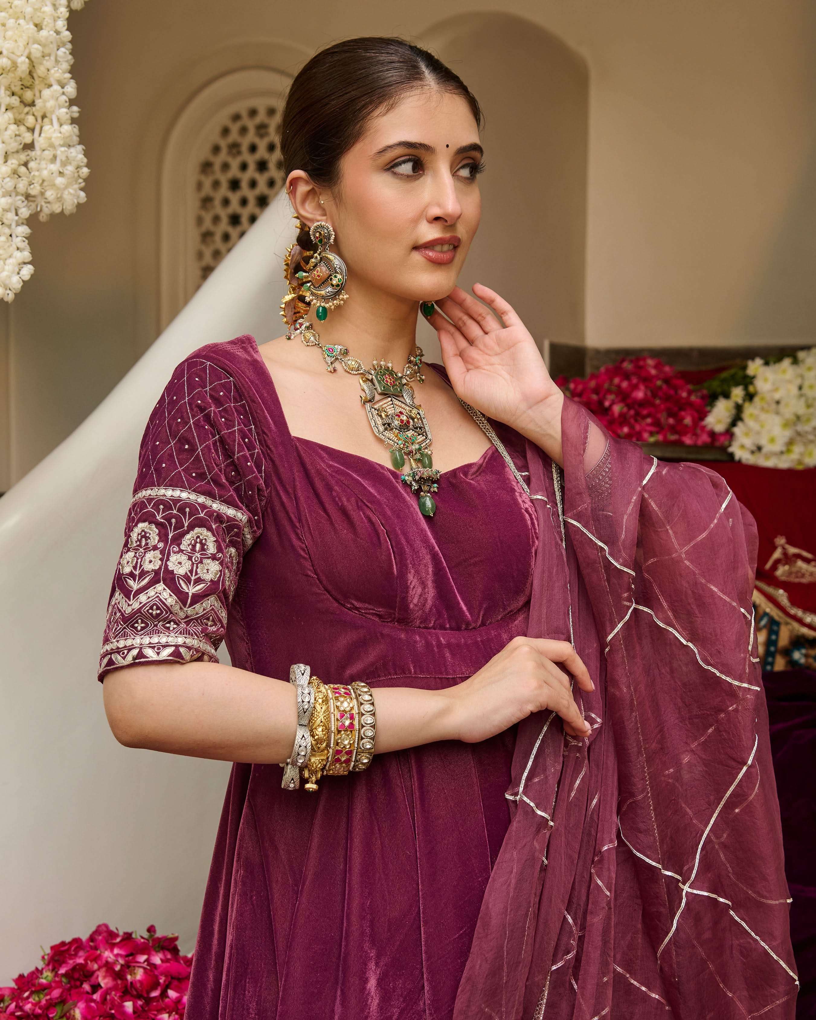 Terri Mauve Embroidered Velvet Suit Set - Image 6