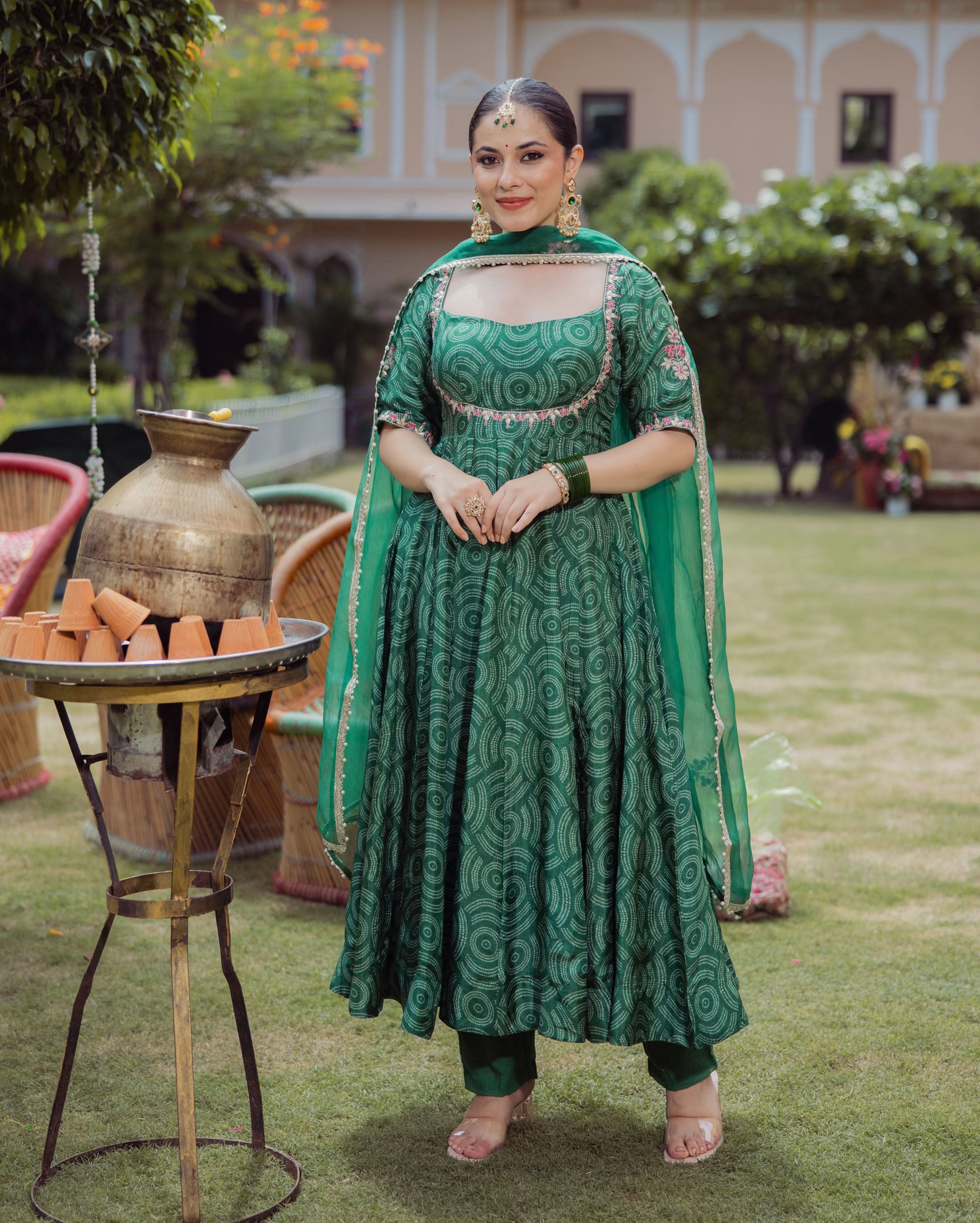 Veer Dark Green Bandhani Chanderi Suit Set - Image 6
