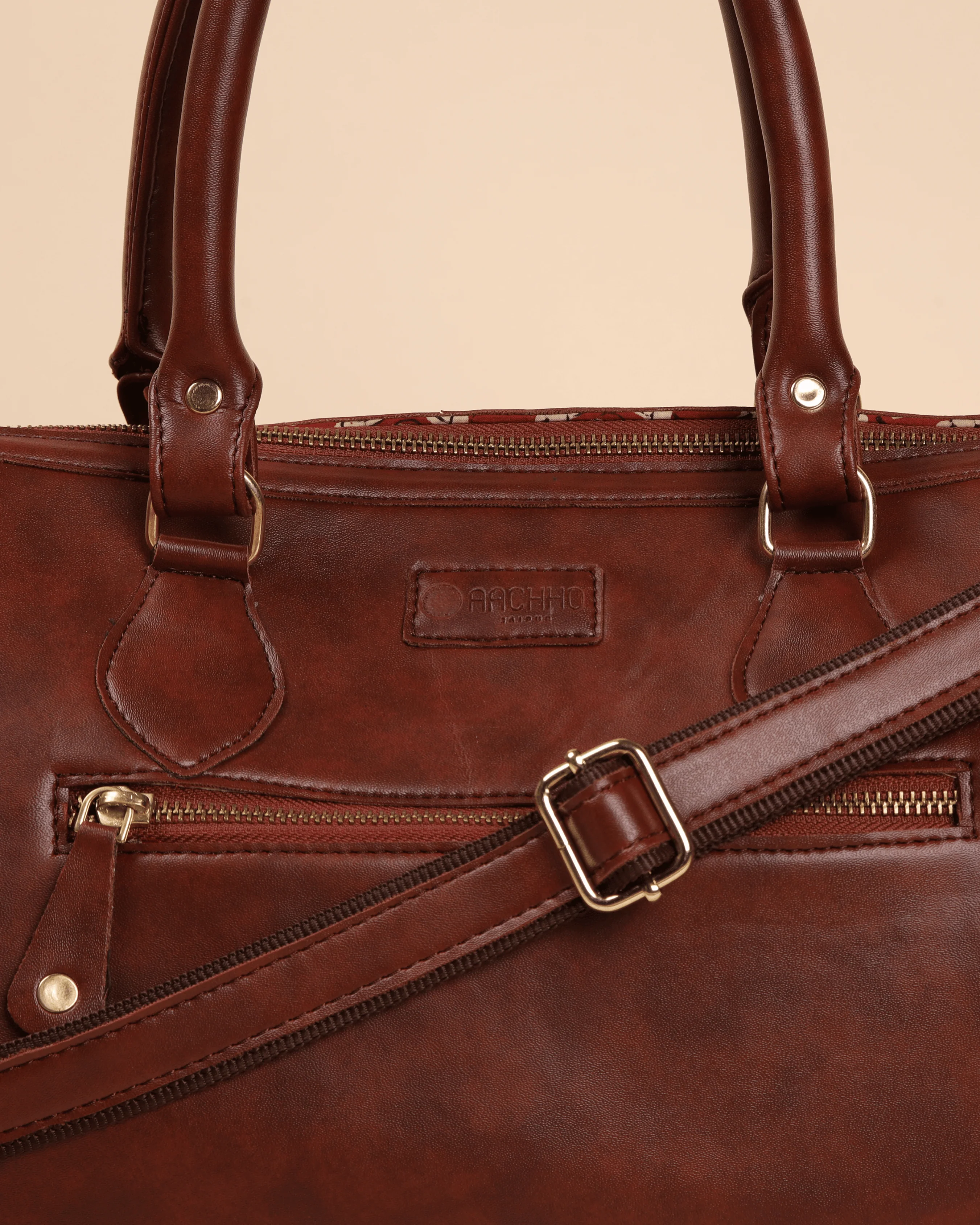 Walnut Whispers Handblock Duffle Bag - Image 4