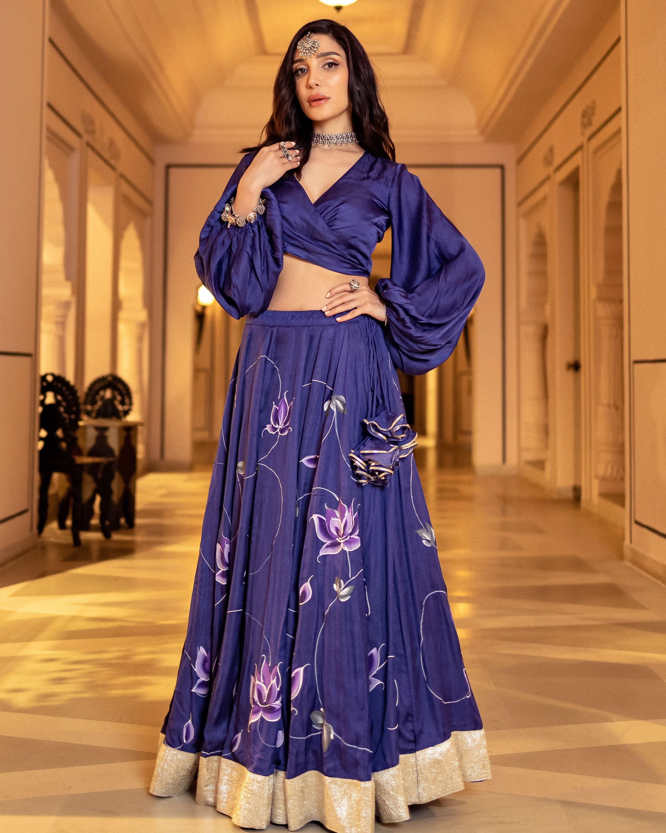Zahri Handpainted Lehenga Set - Image 7