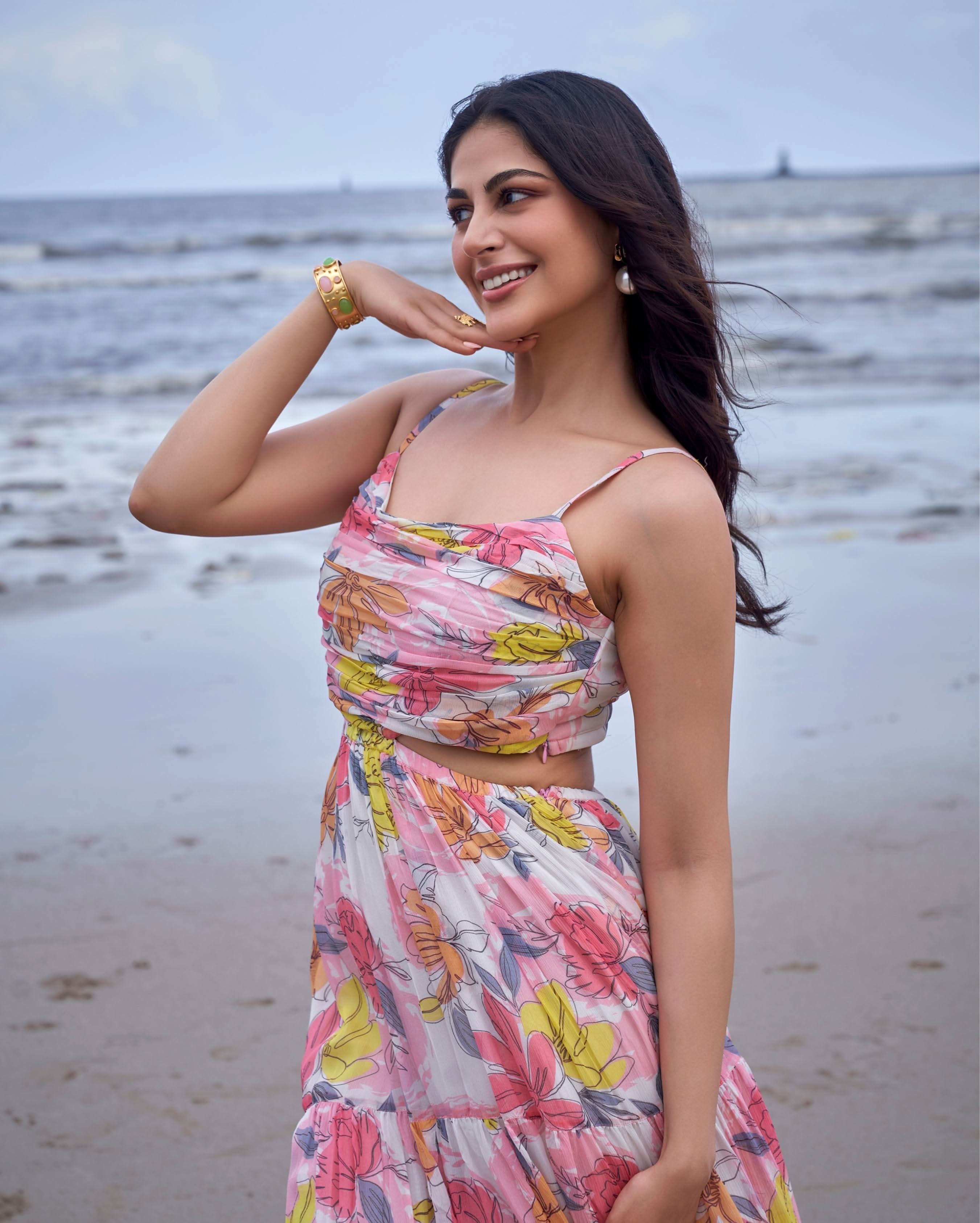 Zahri Pink Printed Chiffon Dress - Image 7
