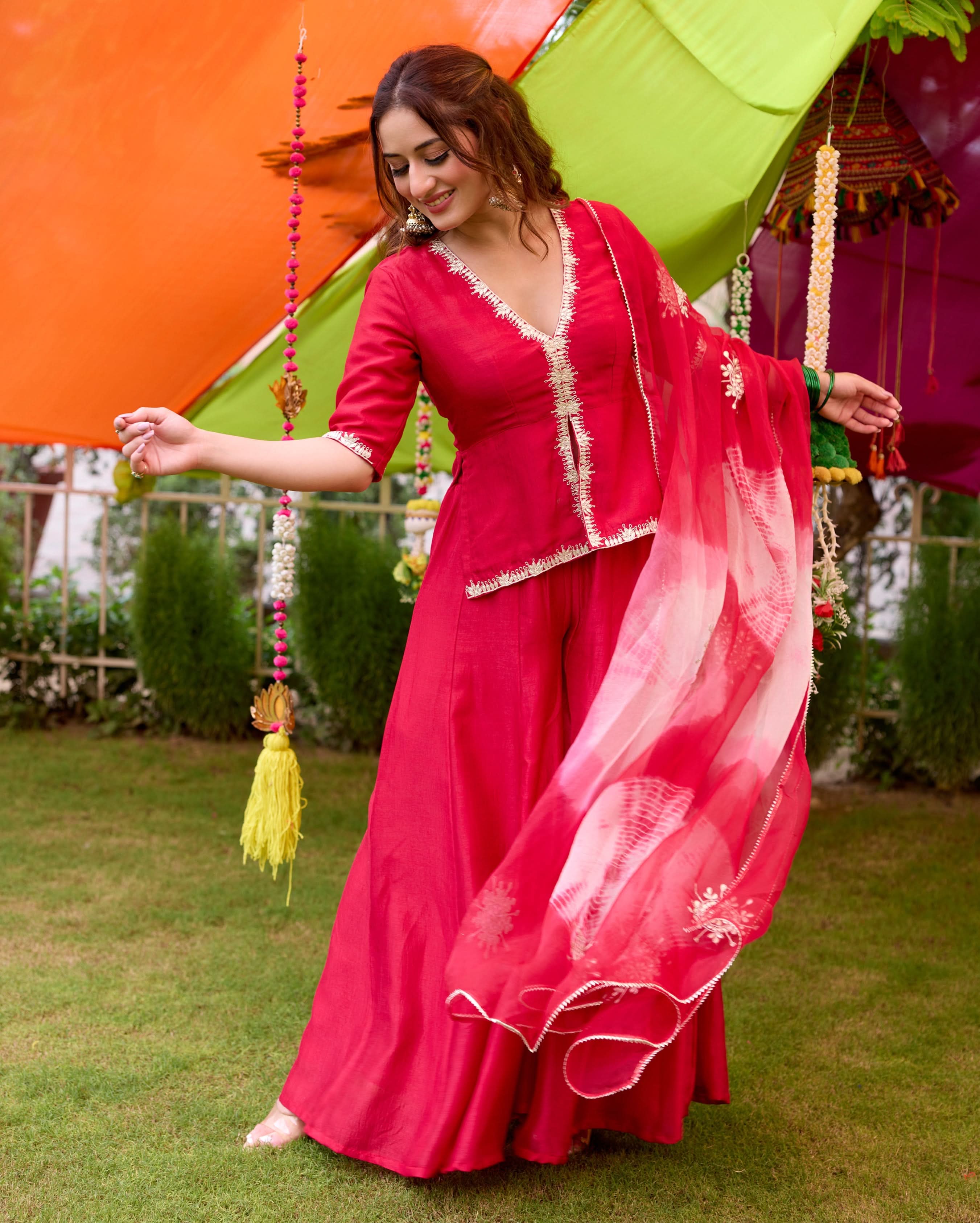 Zari Red Solid Anokha Suit Set - Image 3