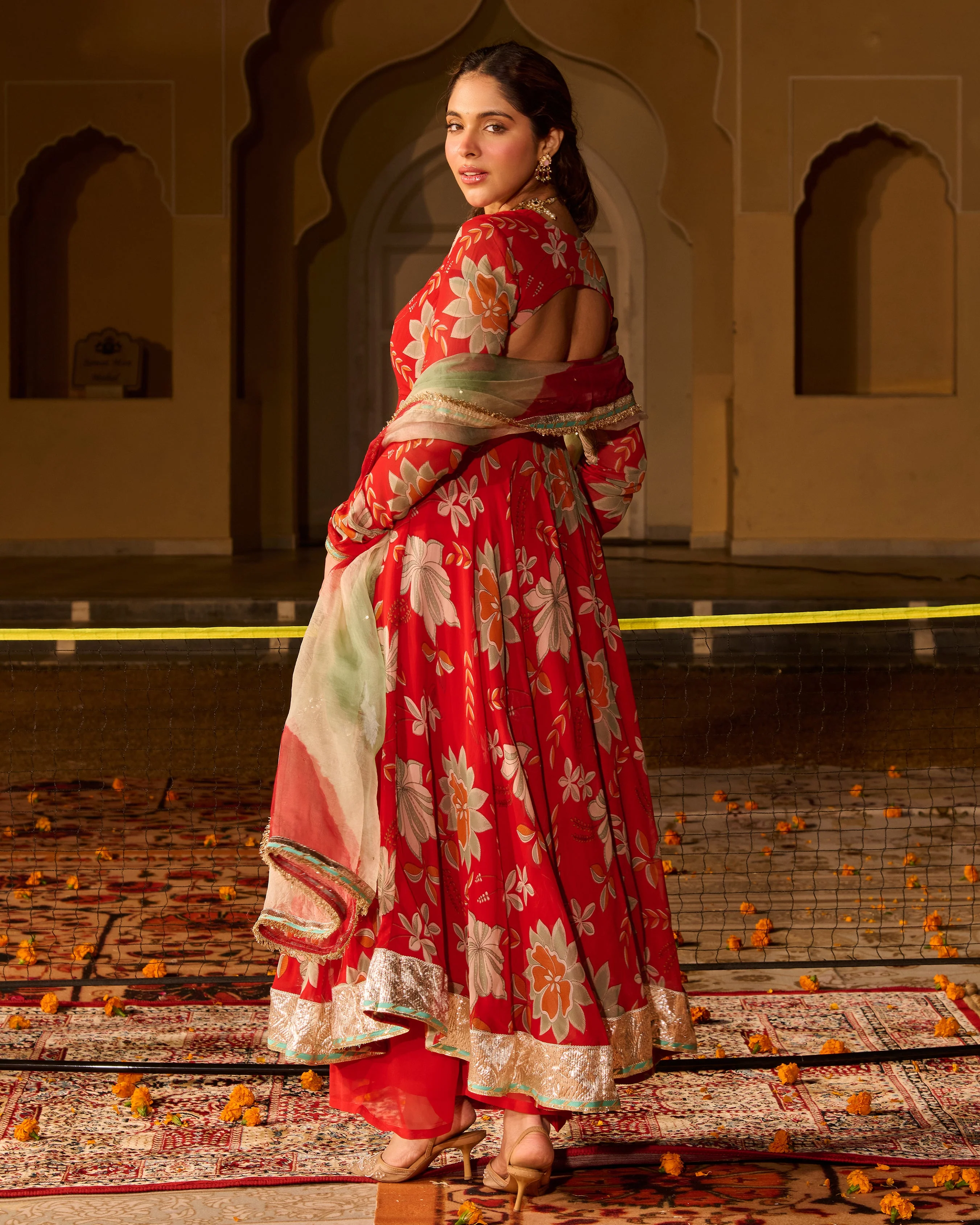 Zeenat Red Printed Georgette Suit Set - Image 7